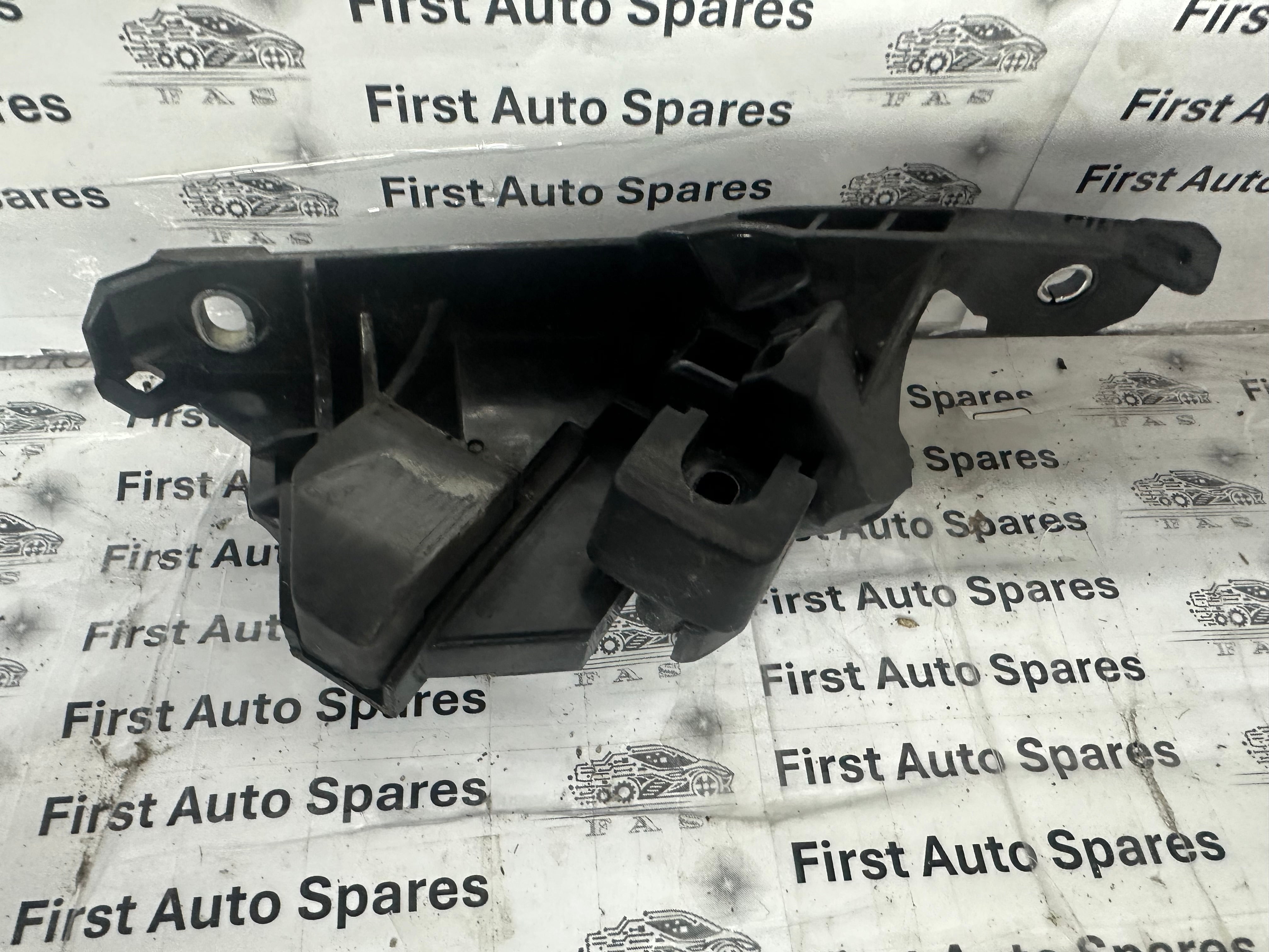 BMW 3 Series 2020 G21 Rear Trunk Right Hatch Wedge (5124-7453426)