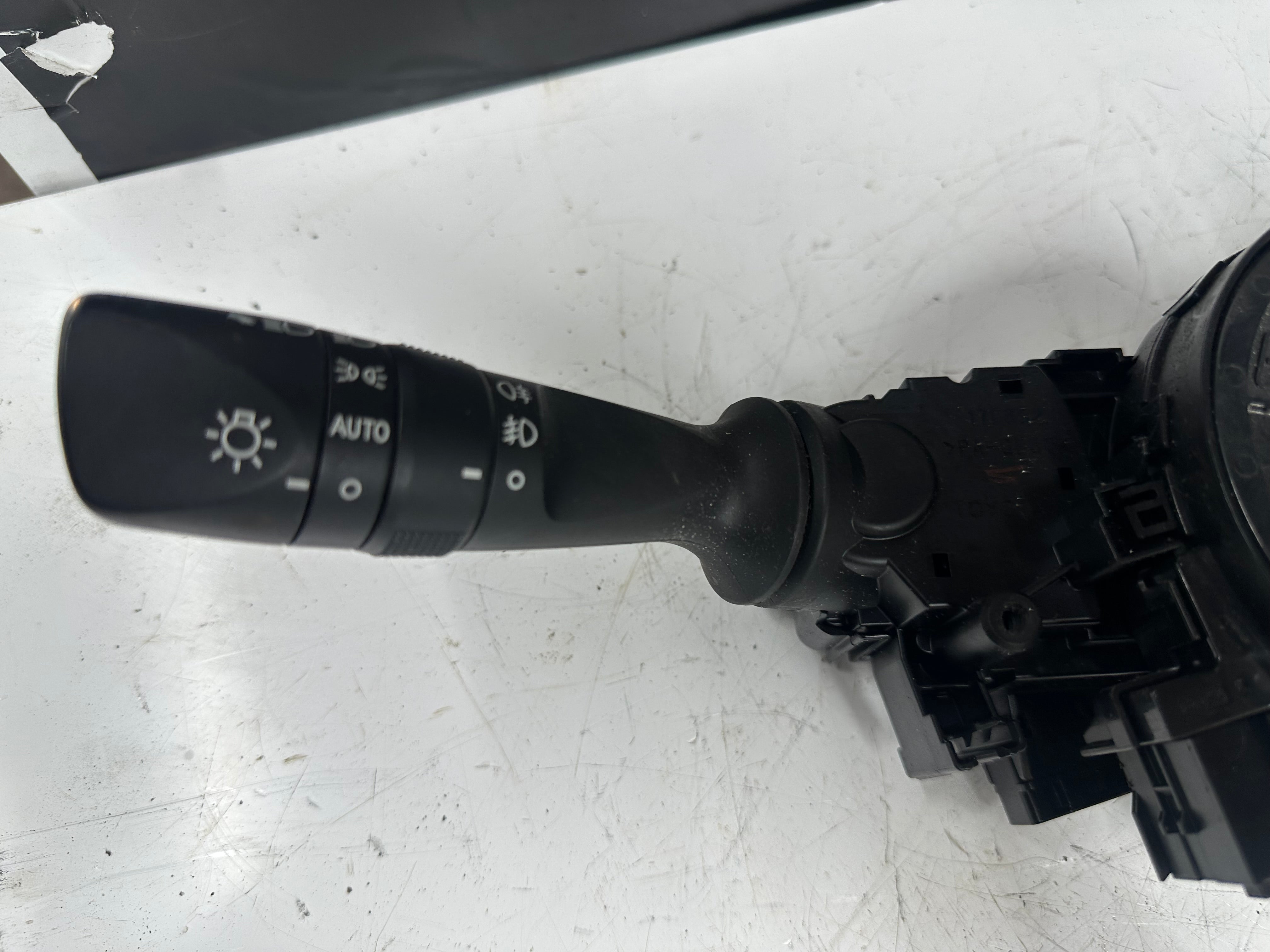 Toyota Auris 2016 Clock spring / Angle Sensor / Squib (89245-02060)