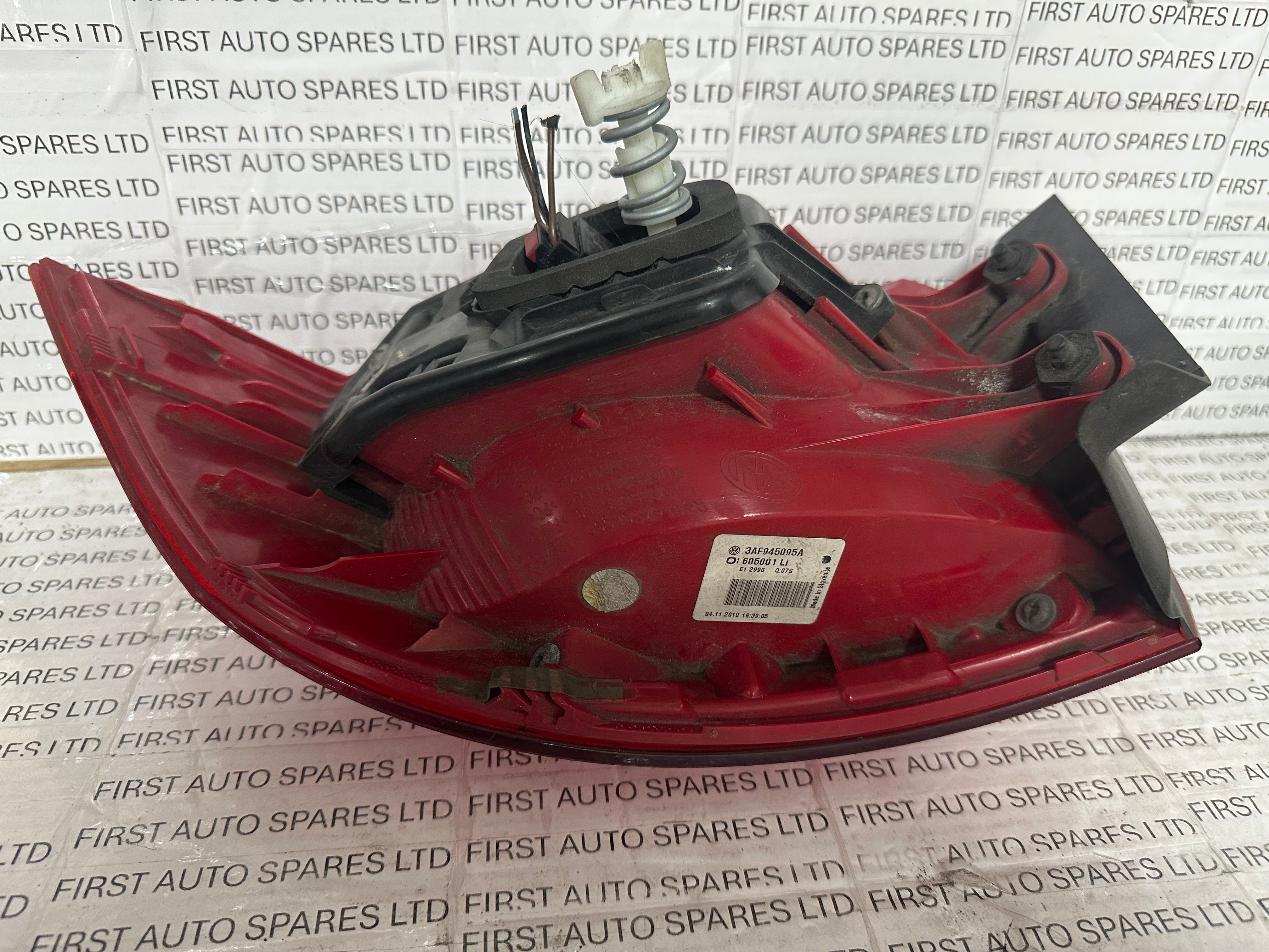 Volkswagen Passat B7 Estate Left Rear Tail Light (3AF945095A)