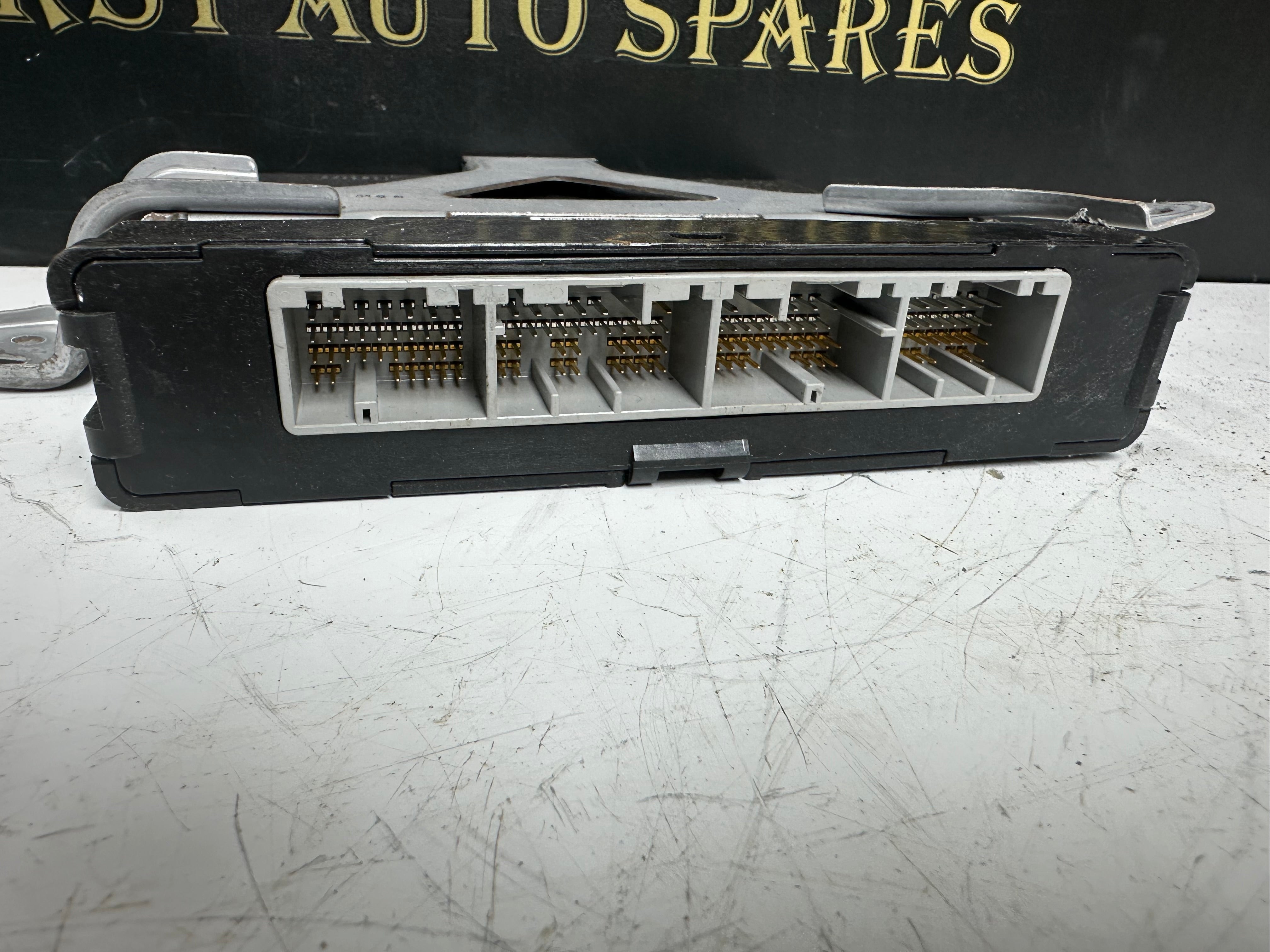 Toyota Yaris Hybrid Module (89681-OD090) (MB285000-2851)