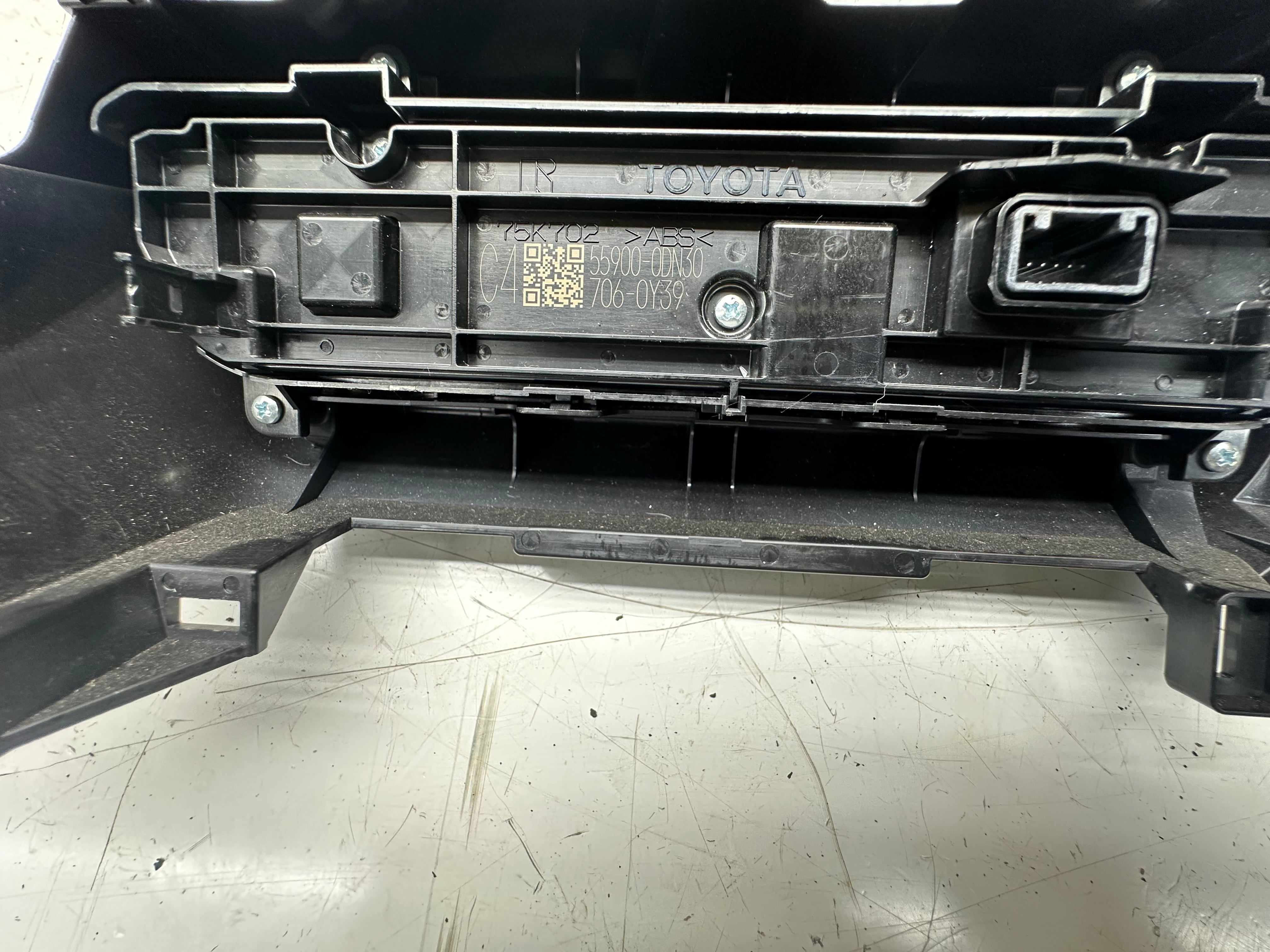 Nissan Juke Tekna 2020 Heater Climate Control Panel (27500-6PC0A) (275006PC0A--C)