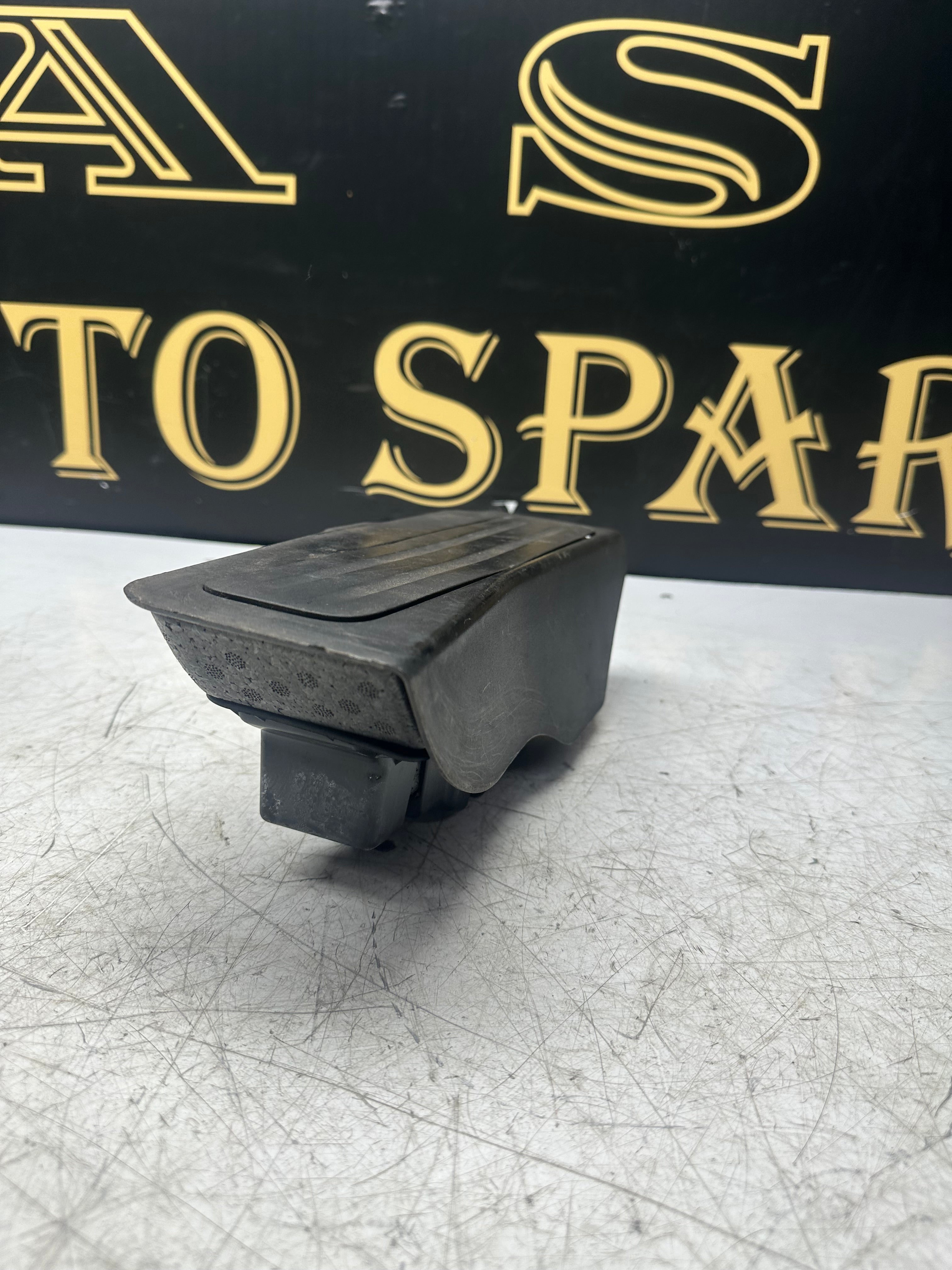 BMW 2 Series Foot Rest / Driver Dead Pedal Trim 7298834 – 2014–2024
