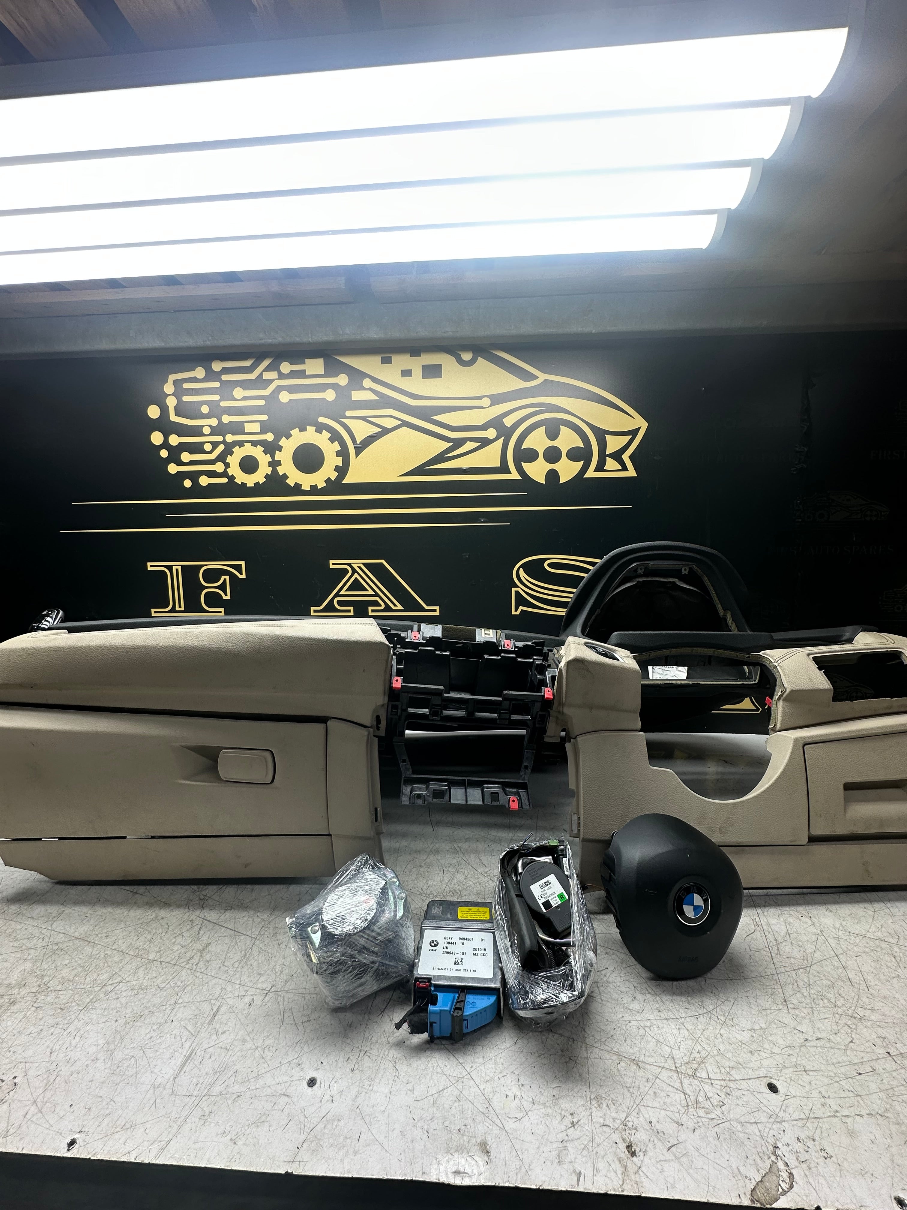 BMW 2 Series Complete Dashboard with Airbag Kit – 2014–2021