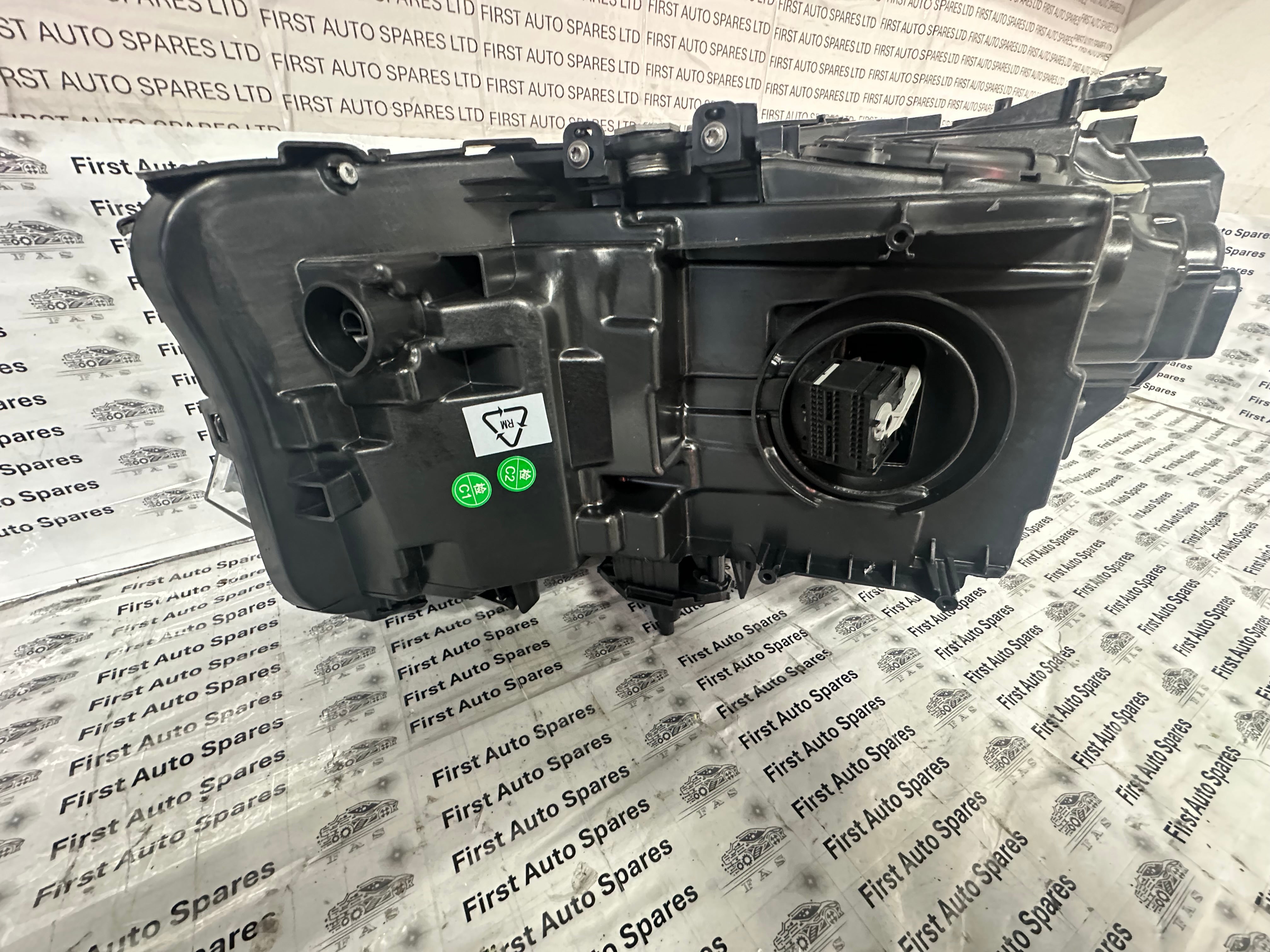 BMW 5 Series Adaptive LED Right Headlight G30 G31 F90 (7214962-02)