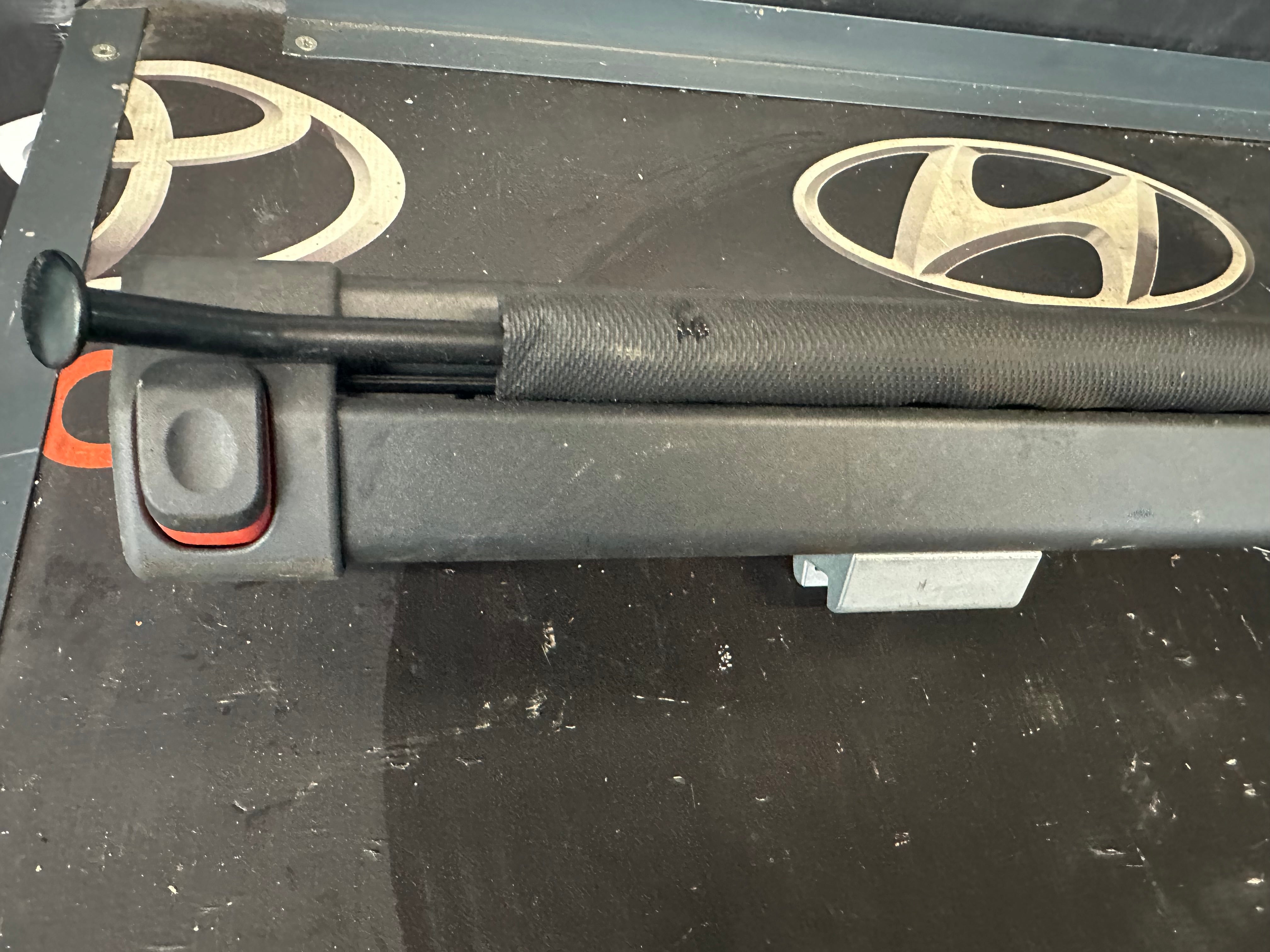 Toyota Corolla Dog Guard Luggage Separation Net (04307-00005-02)