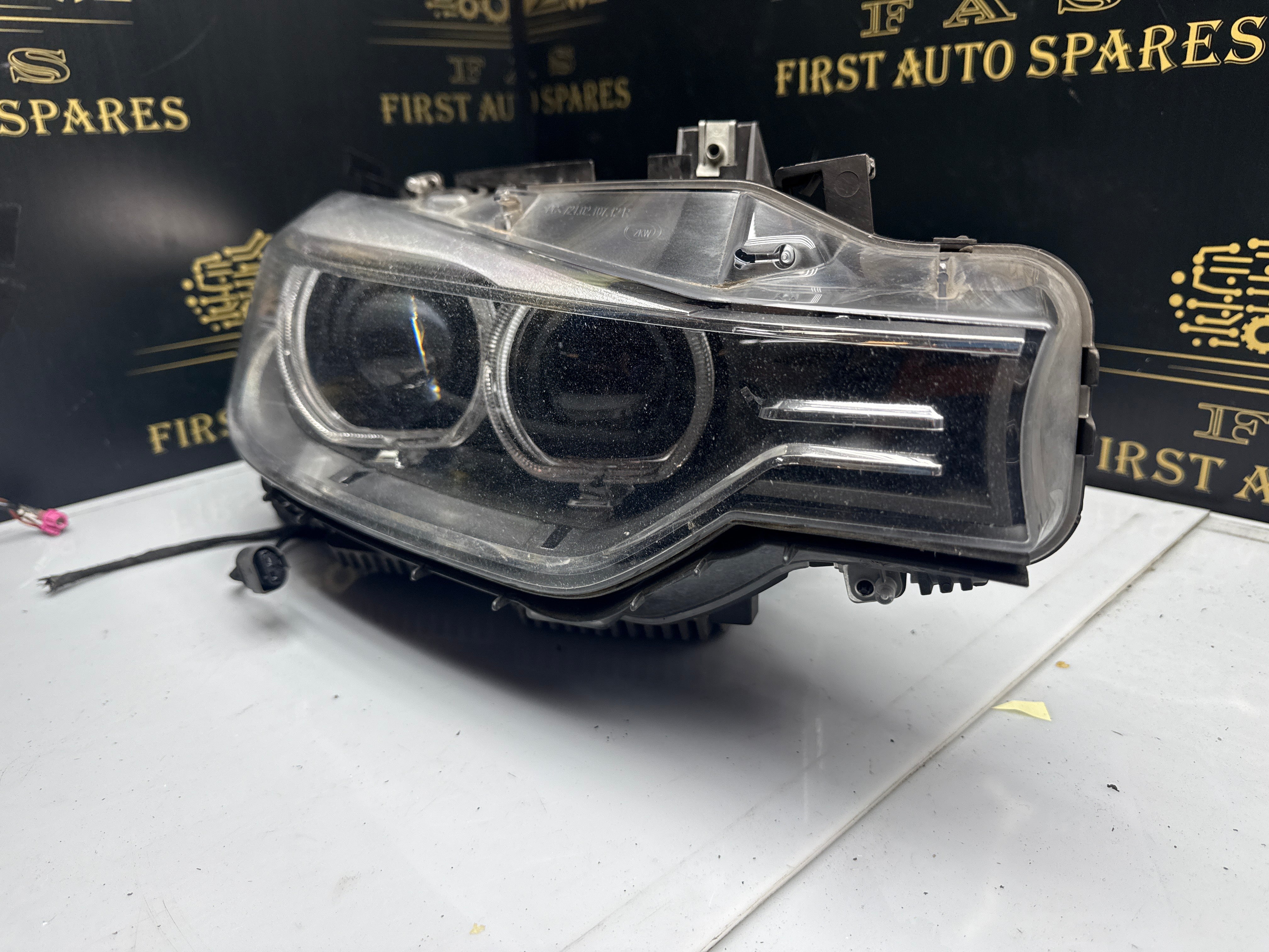 BMW 3 Series F30 F31 Pre-LCI Xenon Complete Right Headlight (7259548)