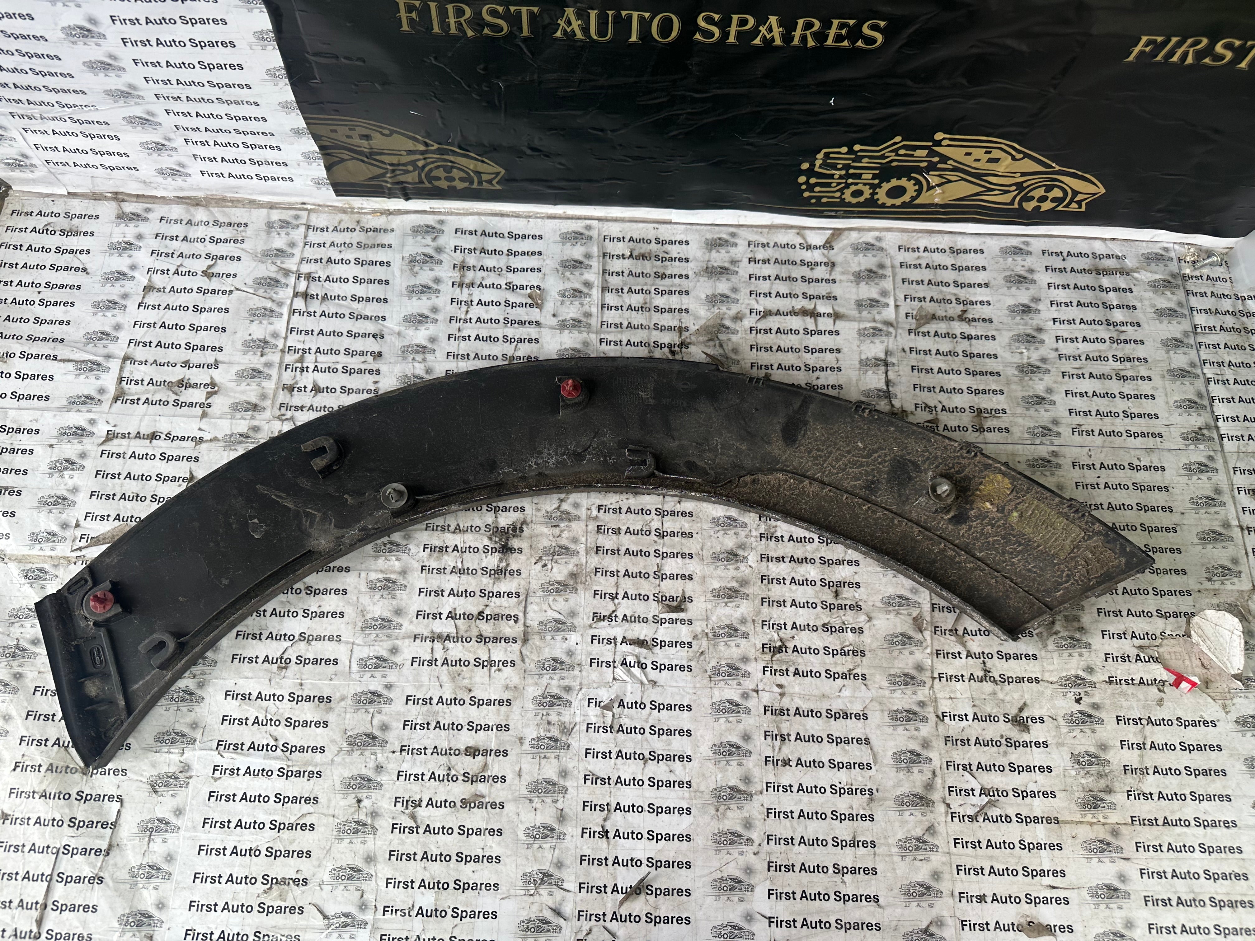 MINI Cooper F55 Rear Right Driver Side Wheel Arch Trim (7318830)