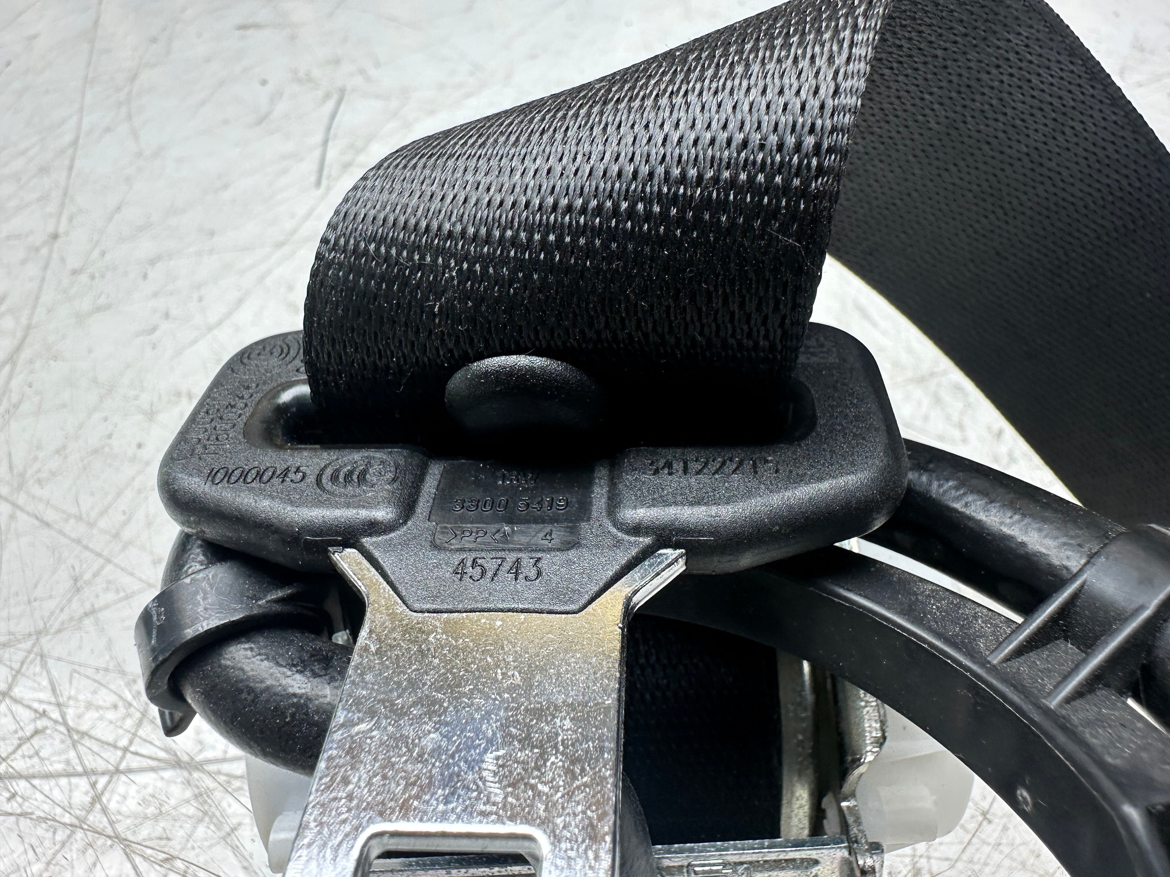 BMW i3 I01 2018-22 LCI Seat Belt - Passenger Rear Left Side (34128956D)