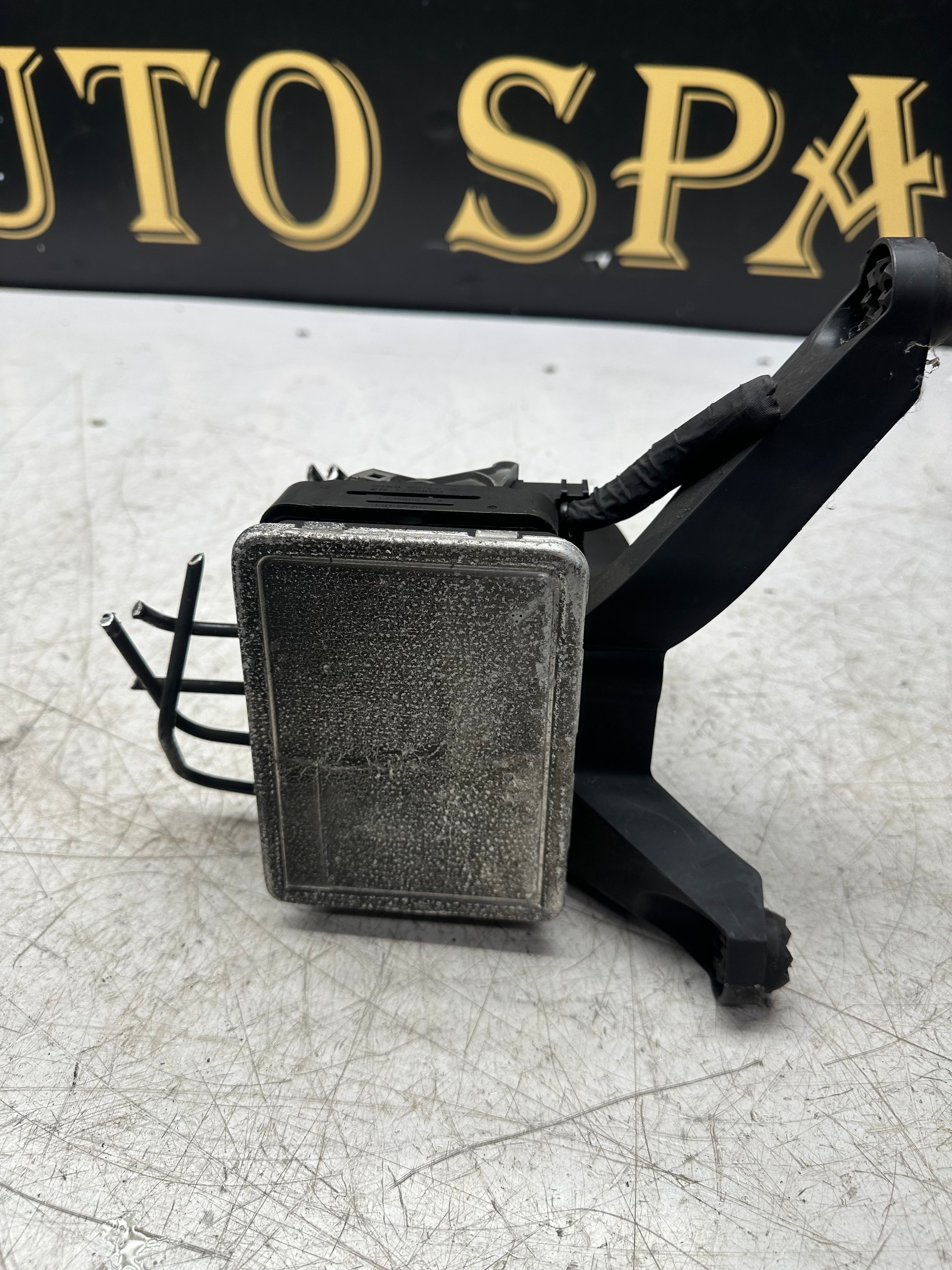 BMW 3 Series G20 / G21 ABS Pump / DSC Control Unit – 803742