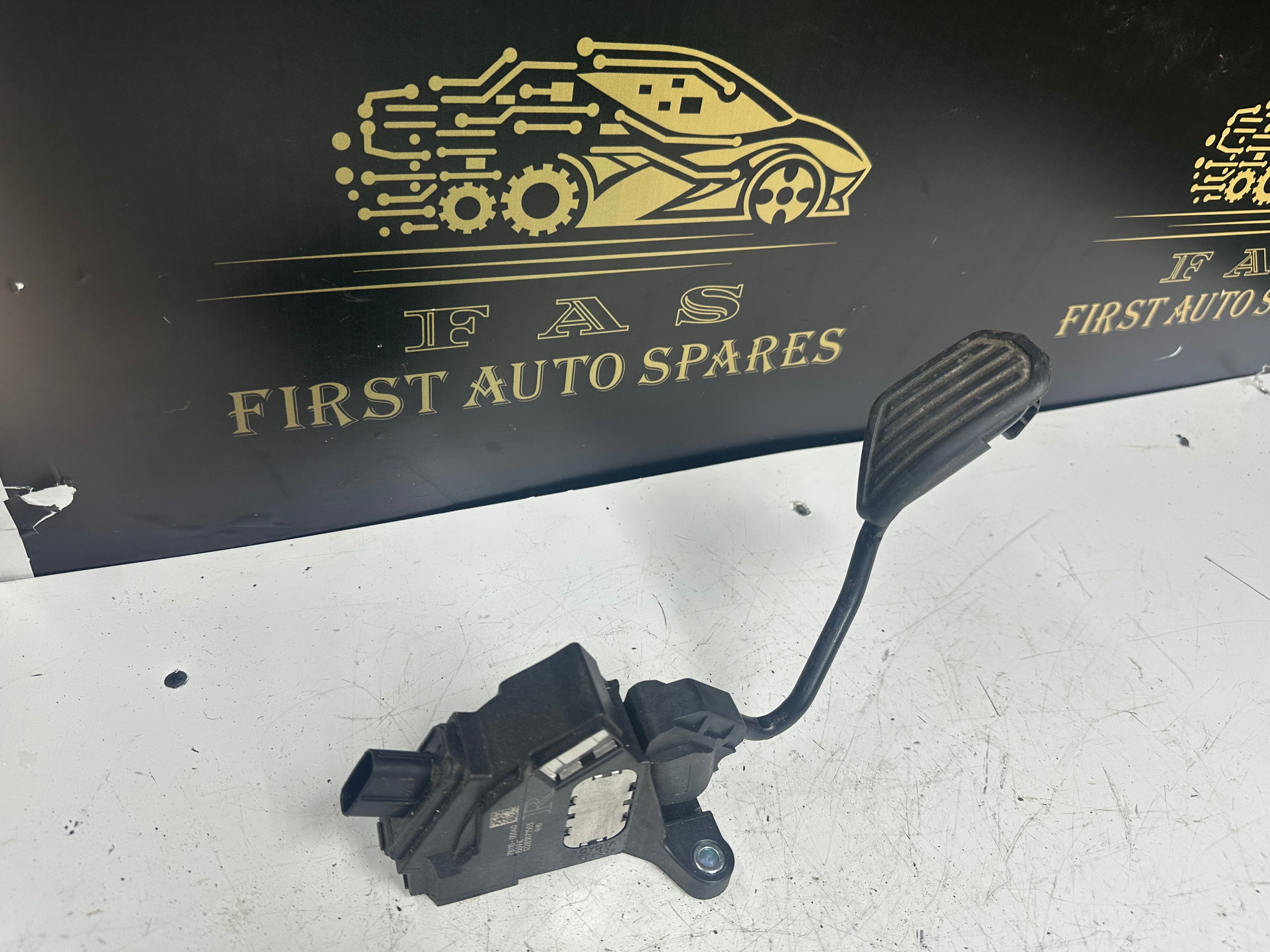 Toyota Yaris Electric Accelerator Throttle Pedal (78110-ODO4O)