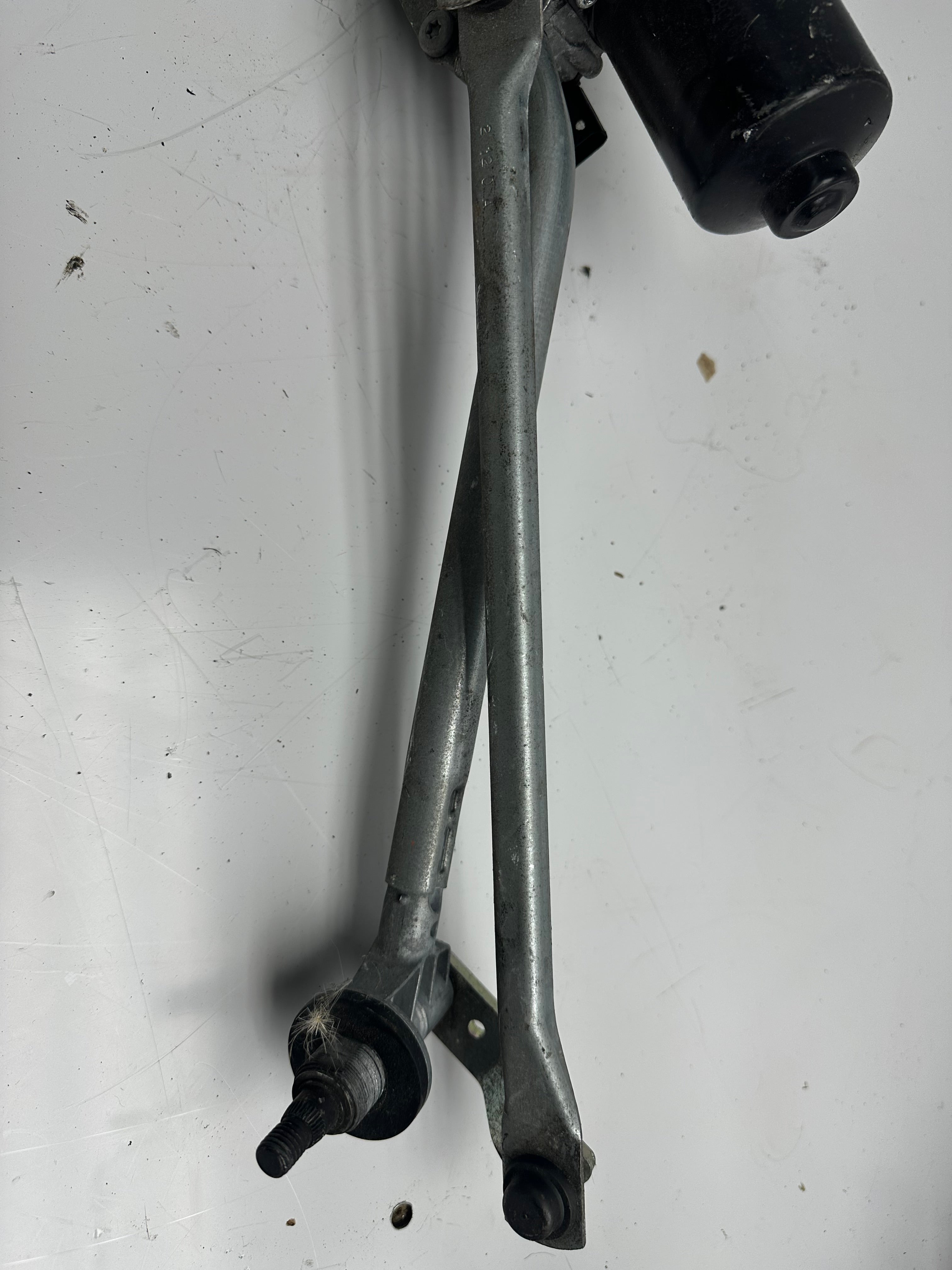 Mercedes Sprinter 2018-2023 Wiper Motor &Linkage Front (W000087789)