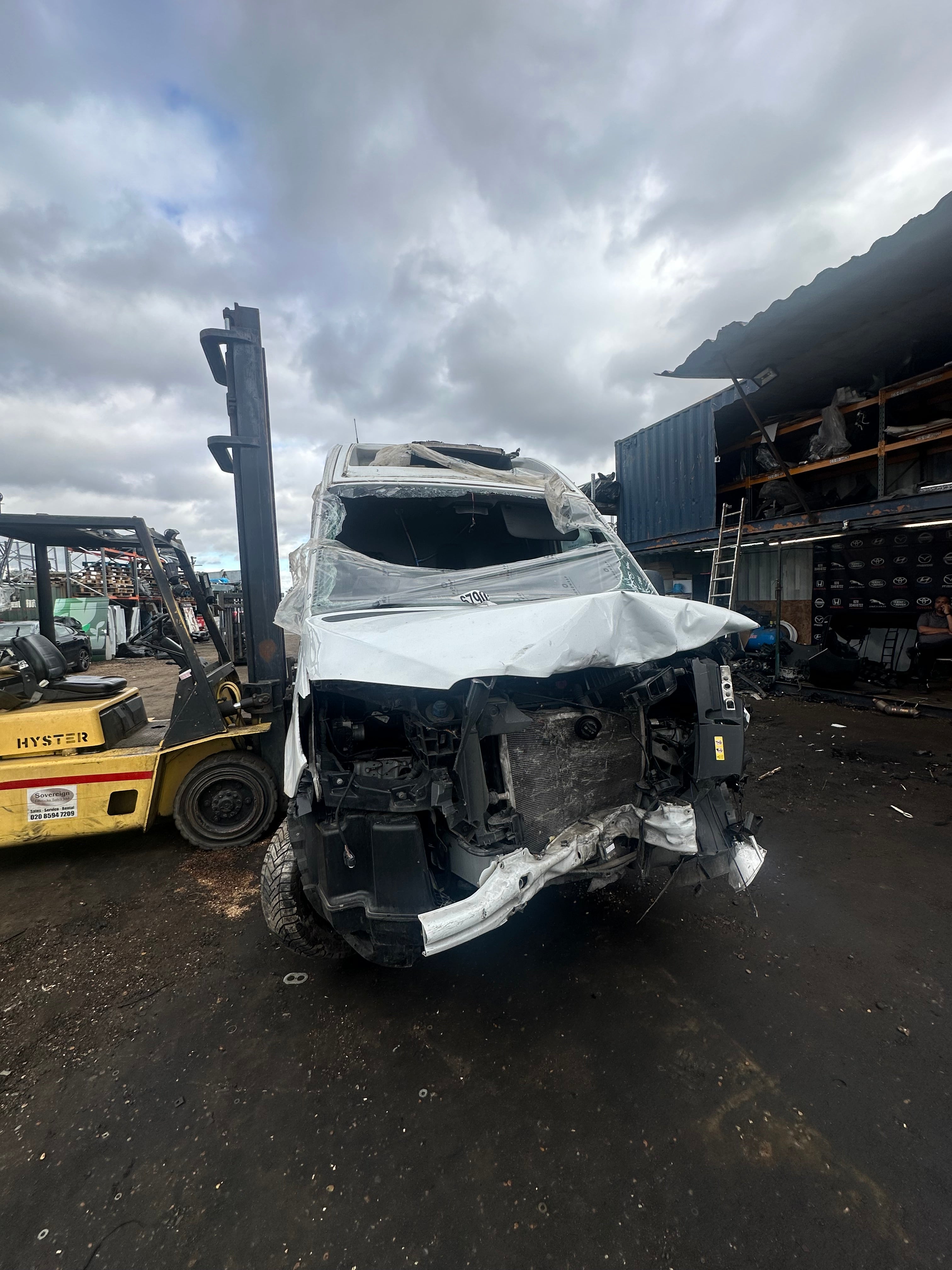 Mercedes-Benz Sprinter 317 Progressive CDI 2.0 Diesel 2023 – For Parts