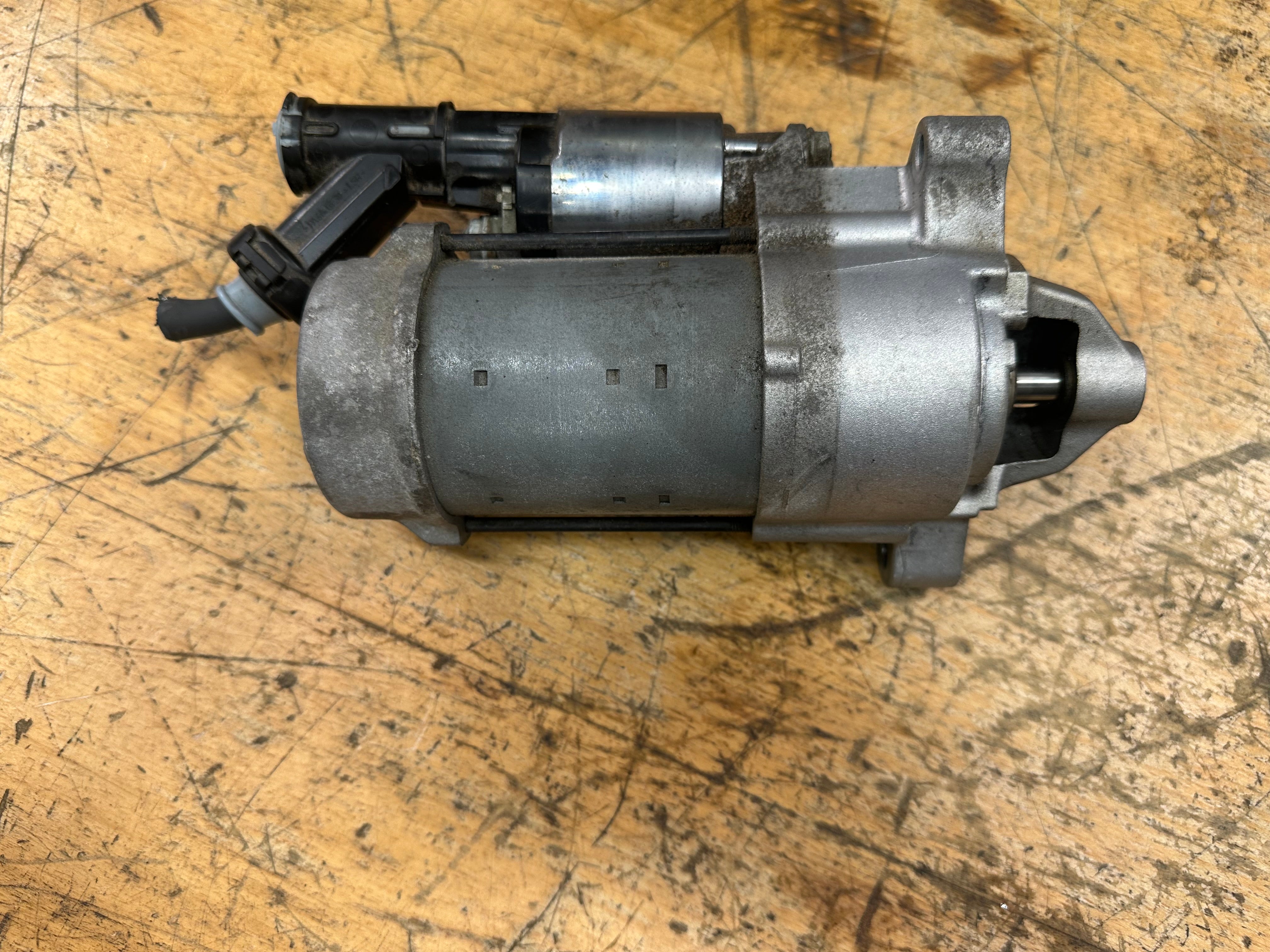 BMW X1 F48 M Sport 2019-2021 Starter Motor (8580390 02)