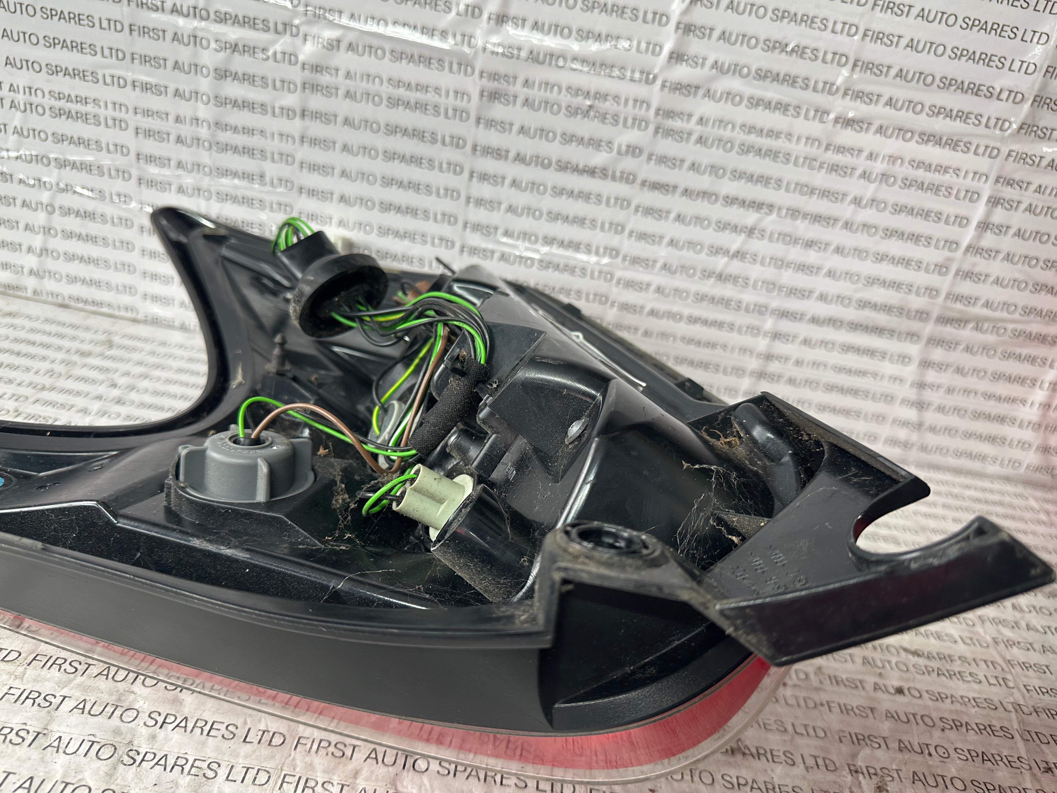 Nissan Juke MK1 F15 2016 Left Rear Tail Light (26555 BV80B, RJK14)