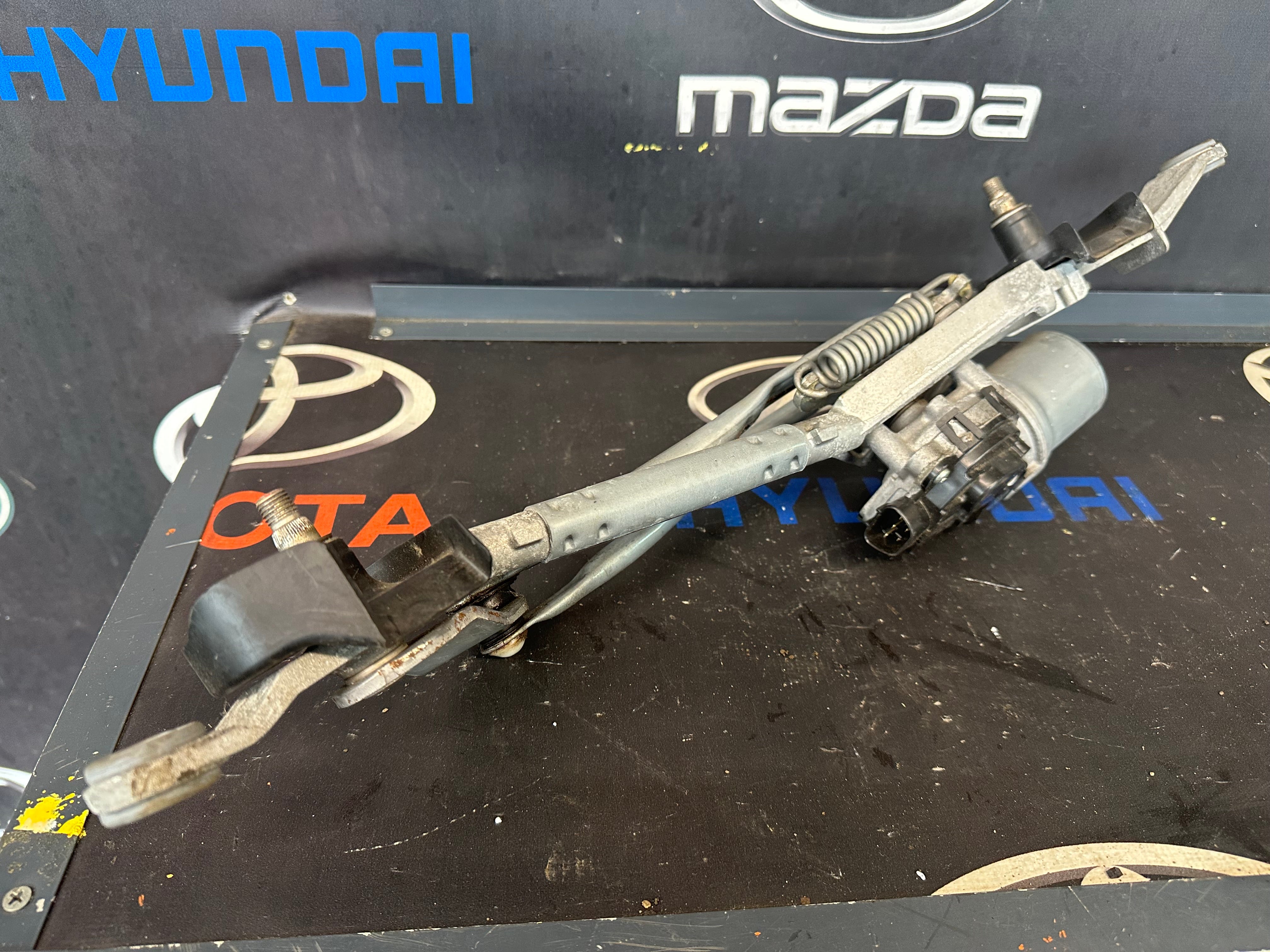 Toyota Corolla 2018-22 1.8 Hybrid Front Wiper Motor & Linkage (85110-12C90)