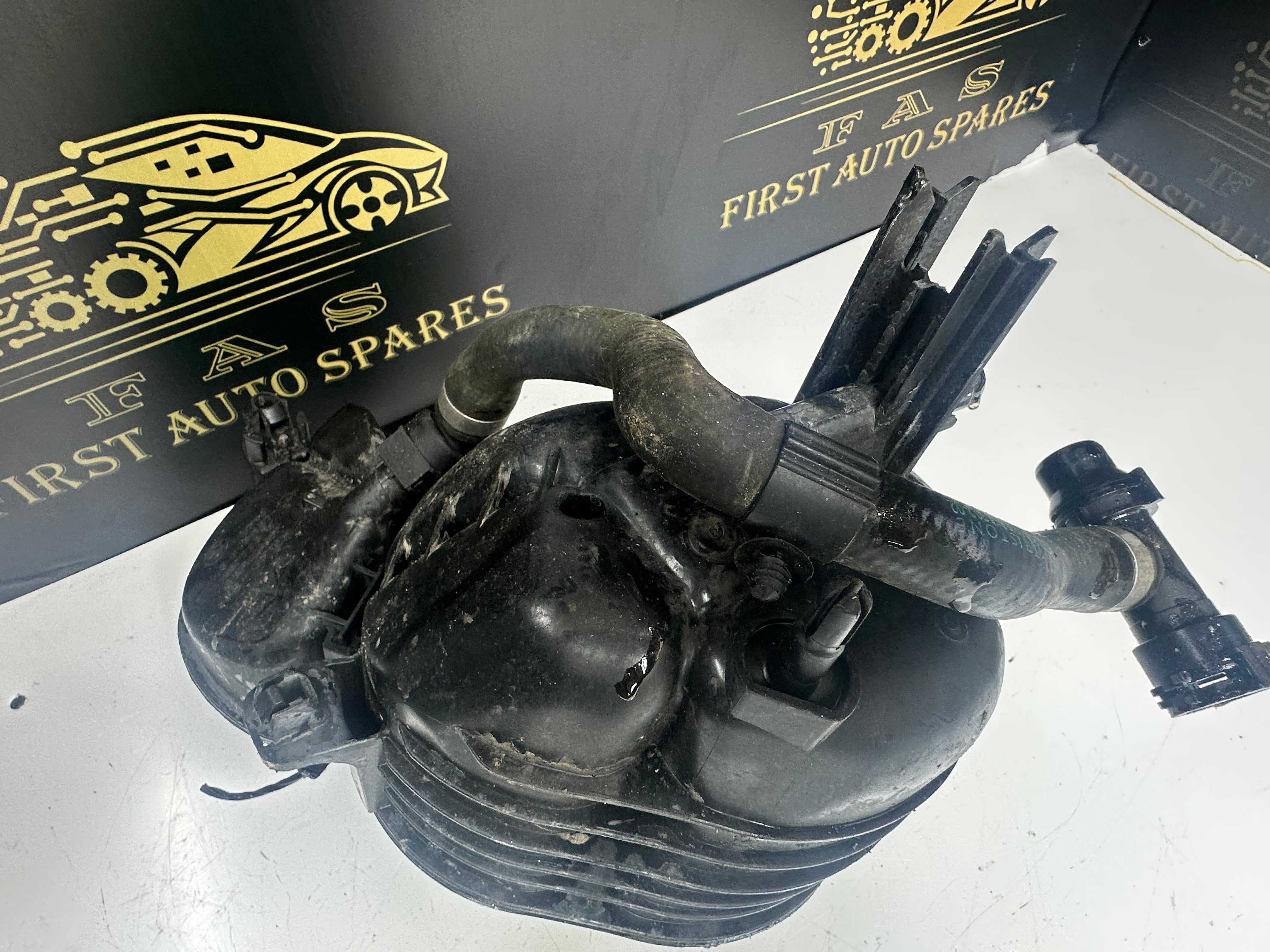 BMW 3 Series G20 G21 Engine Coolant Expansion Tank (18779811) (8610653)