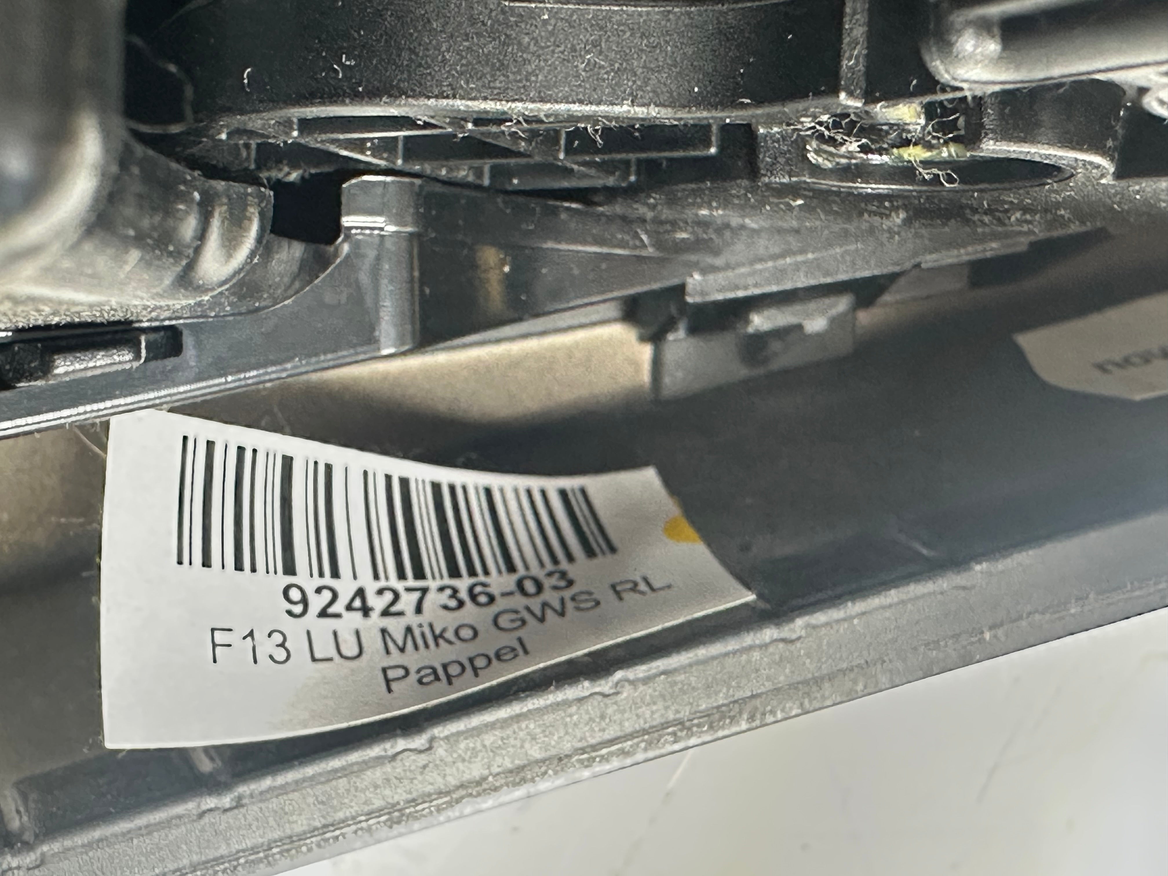 BMW 6 Series F12 Cup Holder & Facia (9197227) (B0701277) (6131 9202951/02)