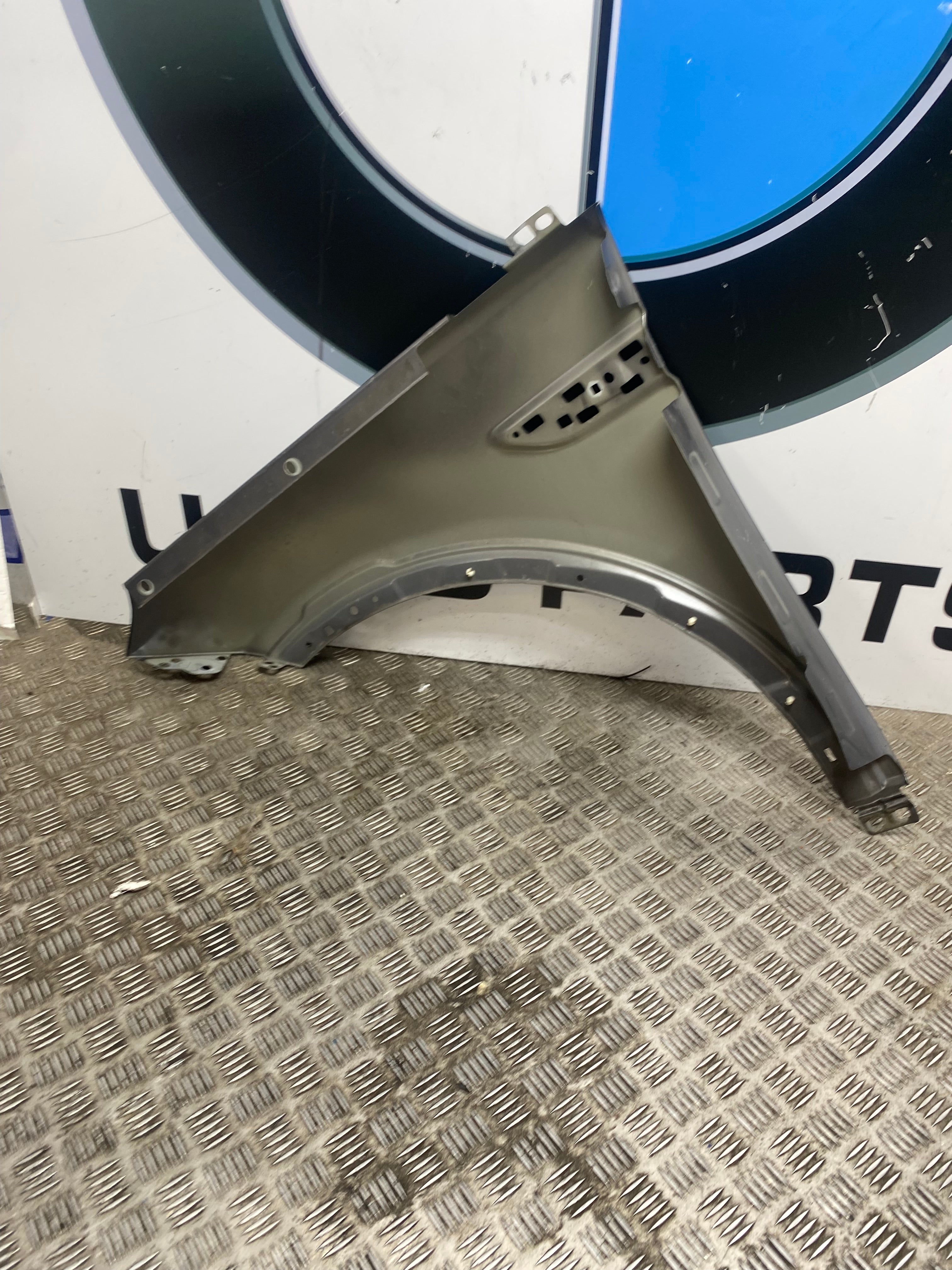 Land Rover Discovery Sport Right Driver Side Front Wing Fender 2020–Present