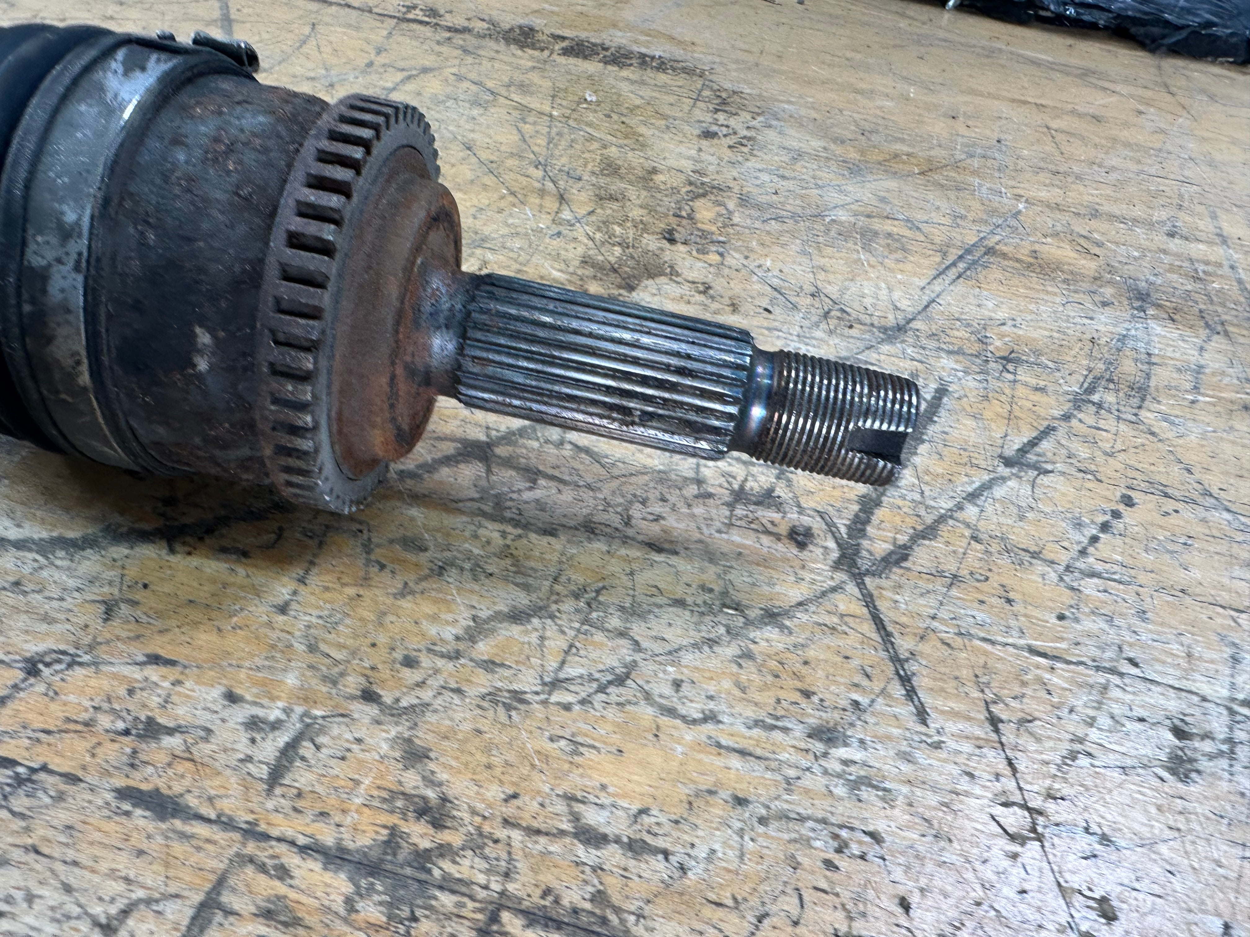 Hyundai i10 Front Left Passenger Side N/S/F Driveshaft (7155-029)