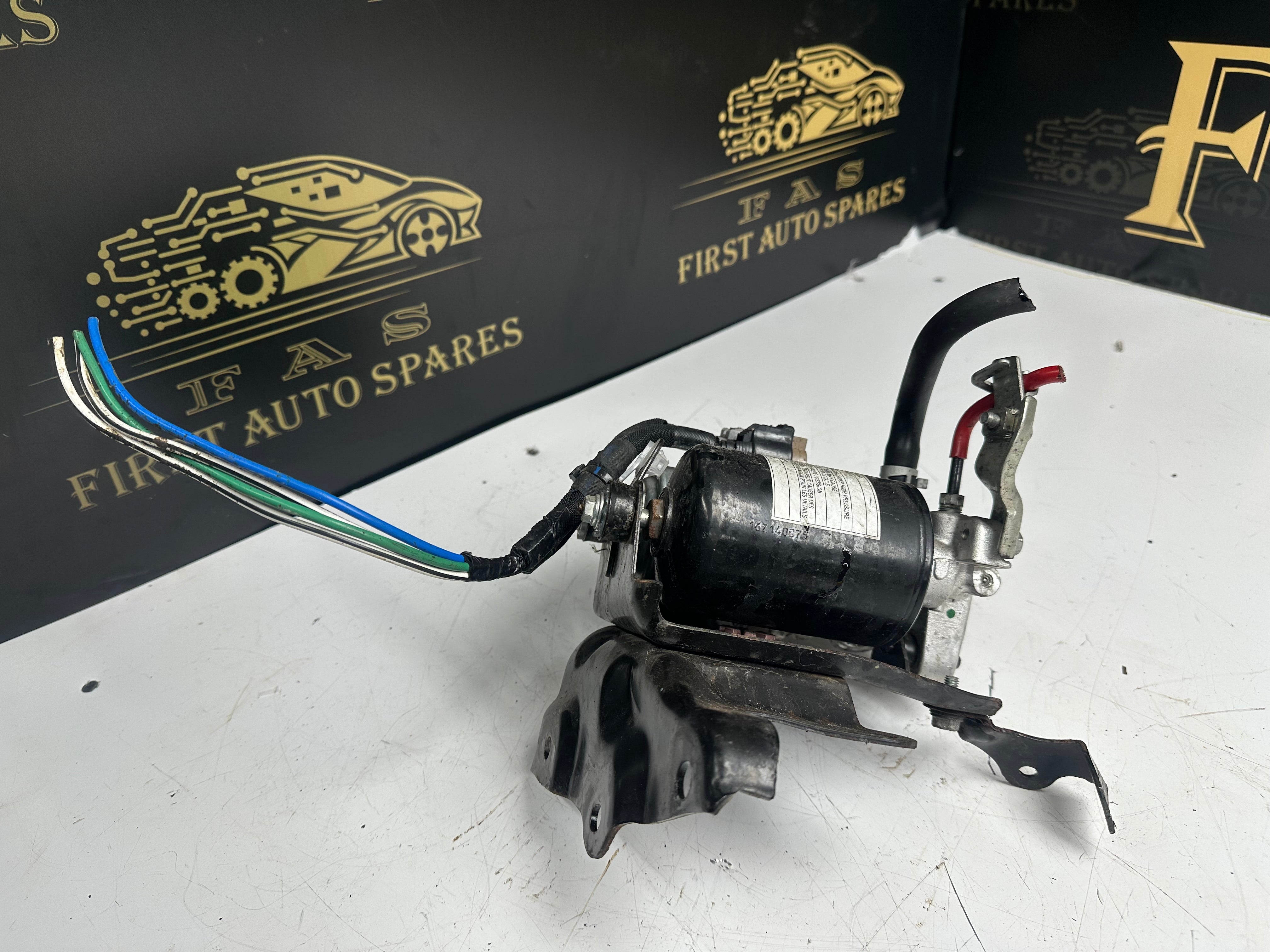 Toyota Auris Anti-lock ABS Brake Booster Pump Actuator (47070-12010)