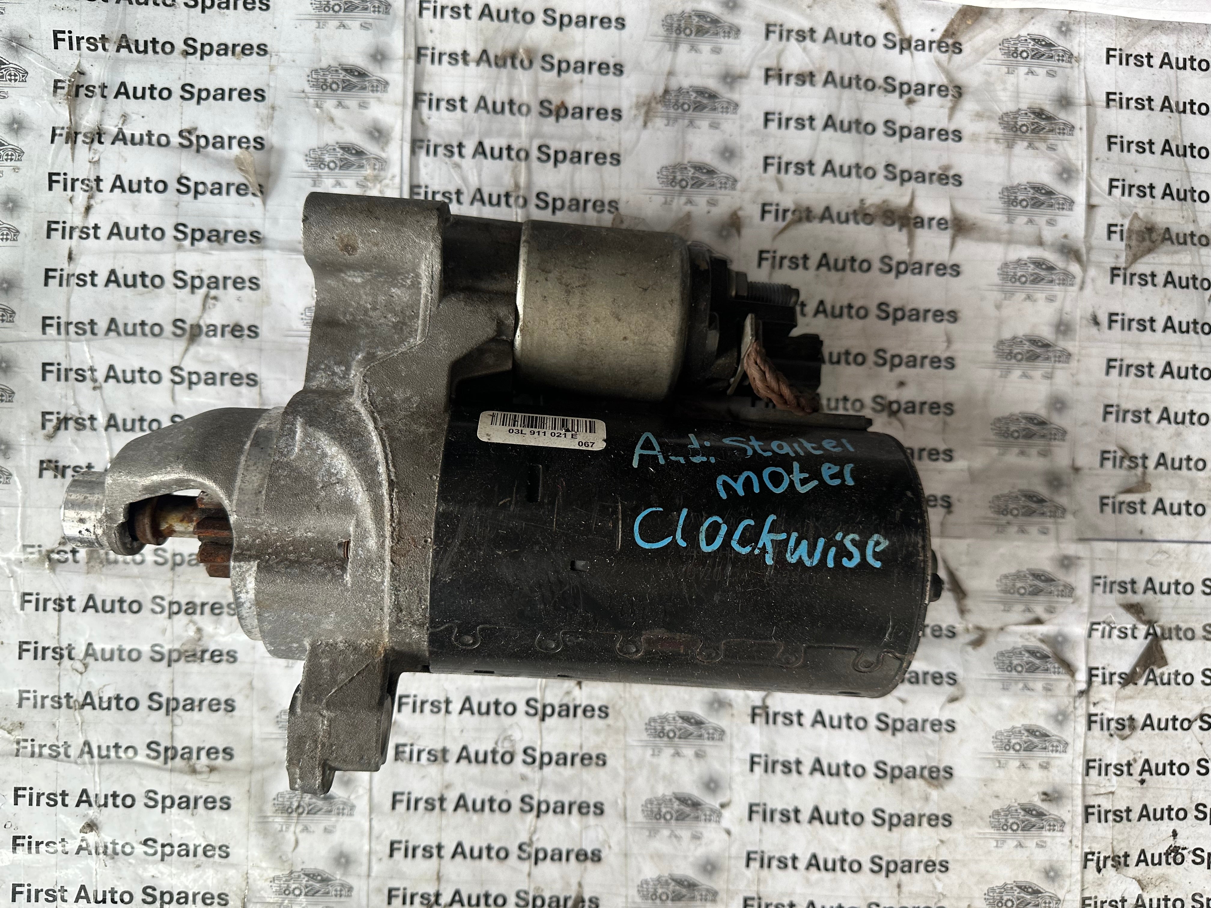 Audi A4 B8 2.0 TDI Starter Motor (03L911021E) (20120914)