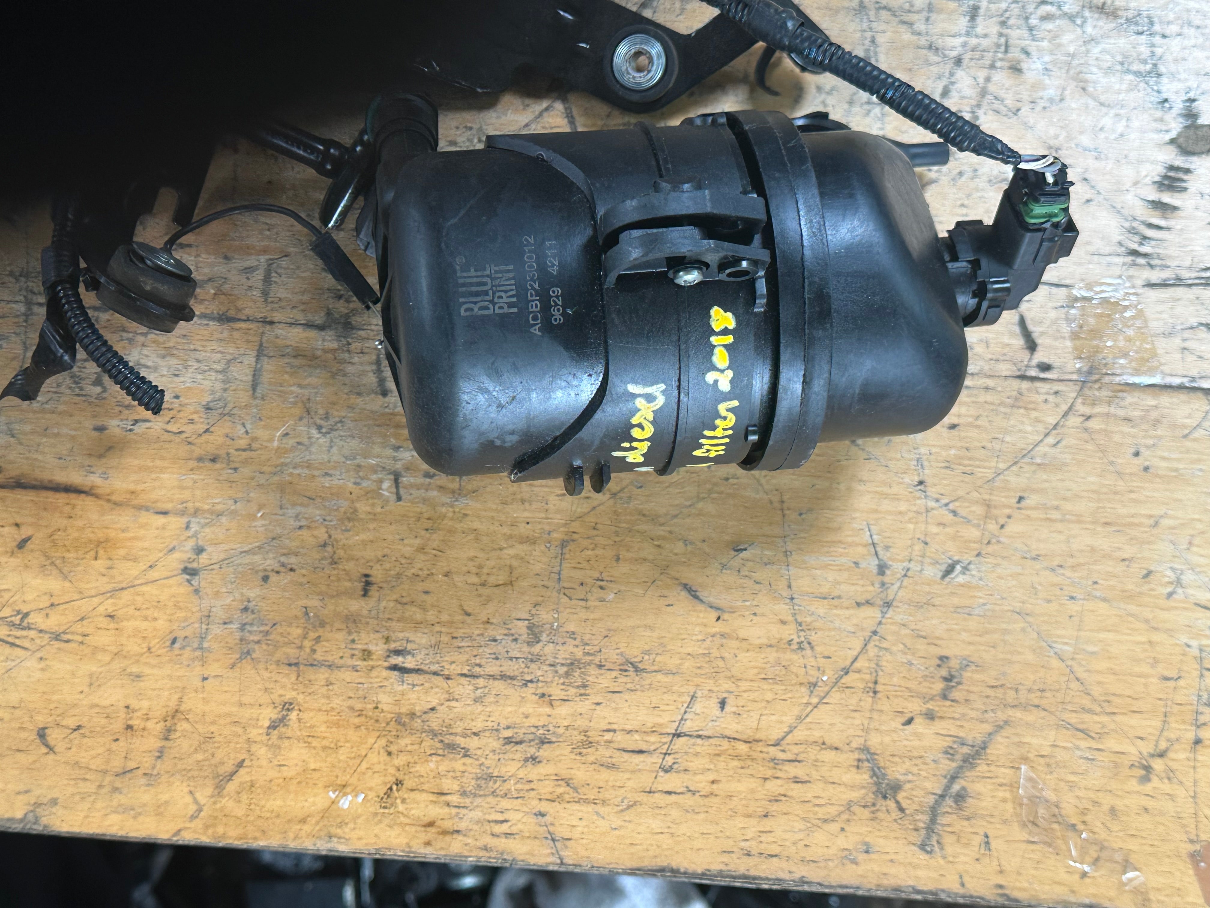 Jaguar Land Rover 2016 Diesel Fuel Filter Blue Print (GX73-9D202-AD) (ADBP230012)