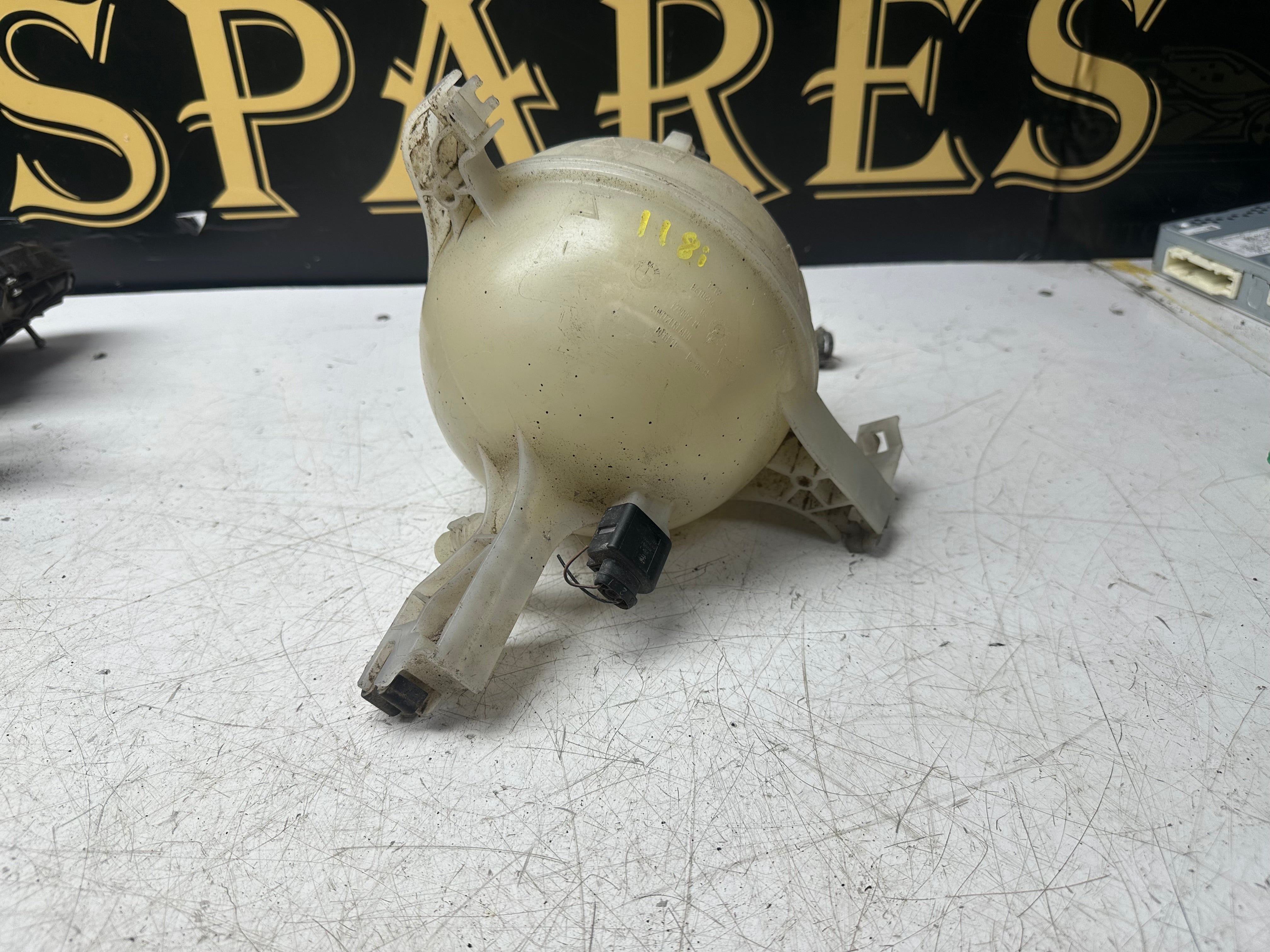 BMW 1 Series F20 Coolant Expansion Tank Bottle 7642159 – 2015–2019