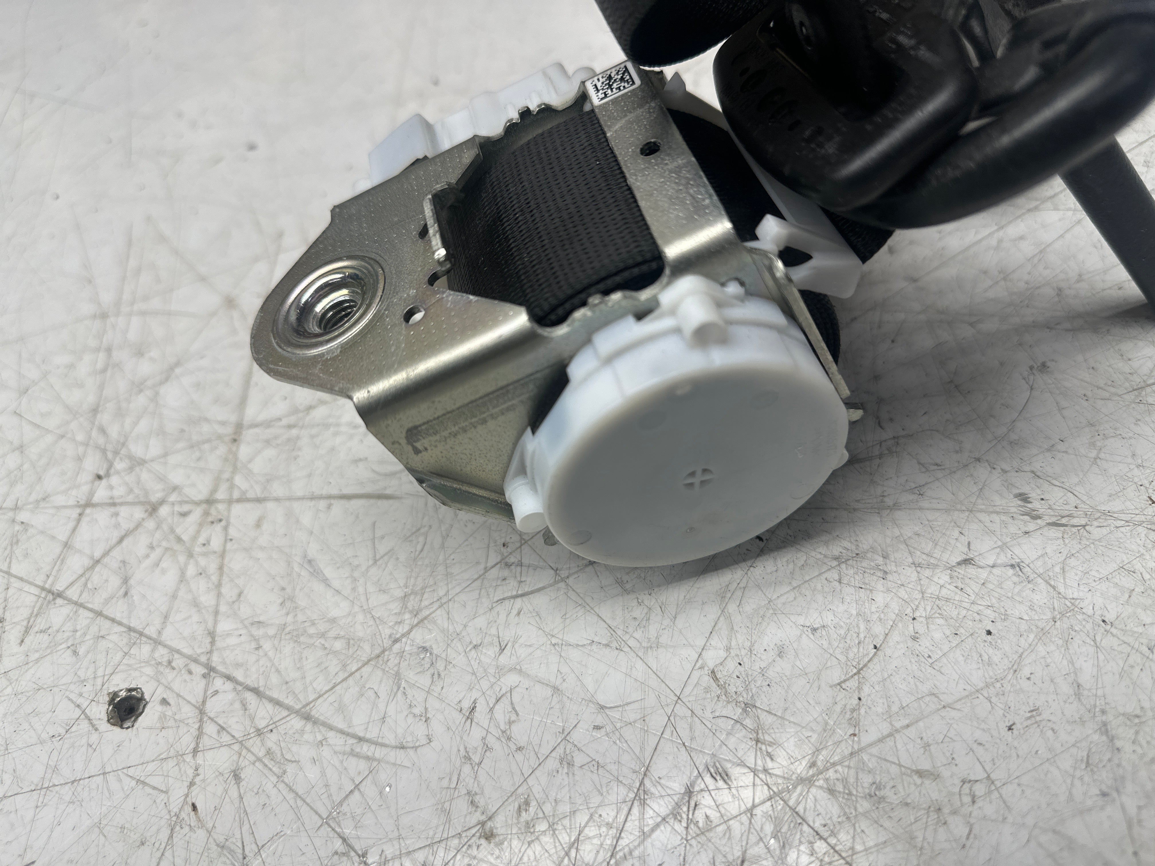 BMW i3 I01 2018-22 LCI Seat Belt - Passenger Rear Left Side (34128956D)