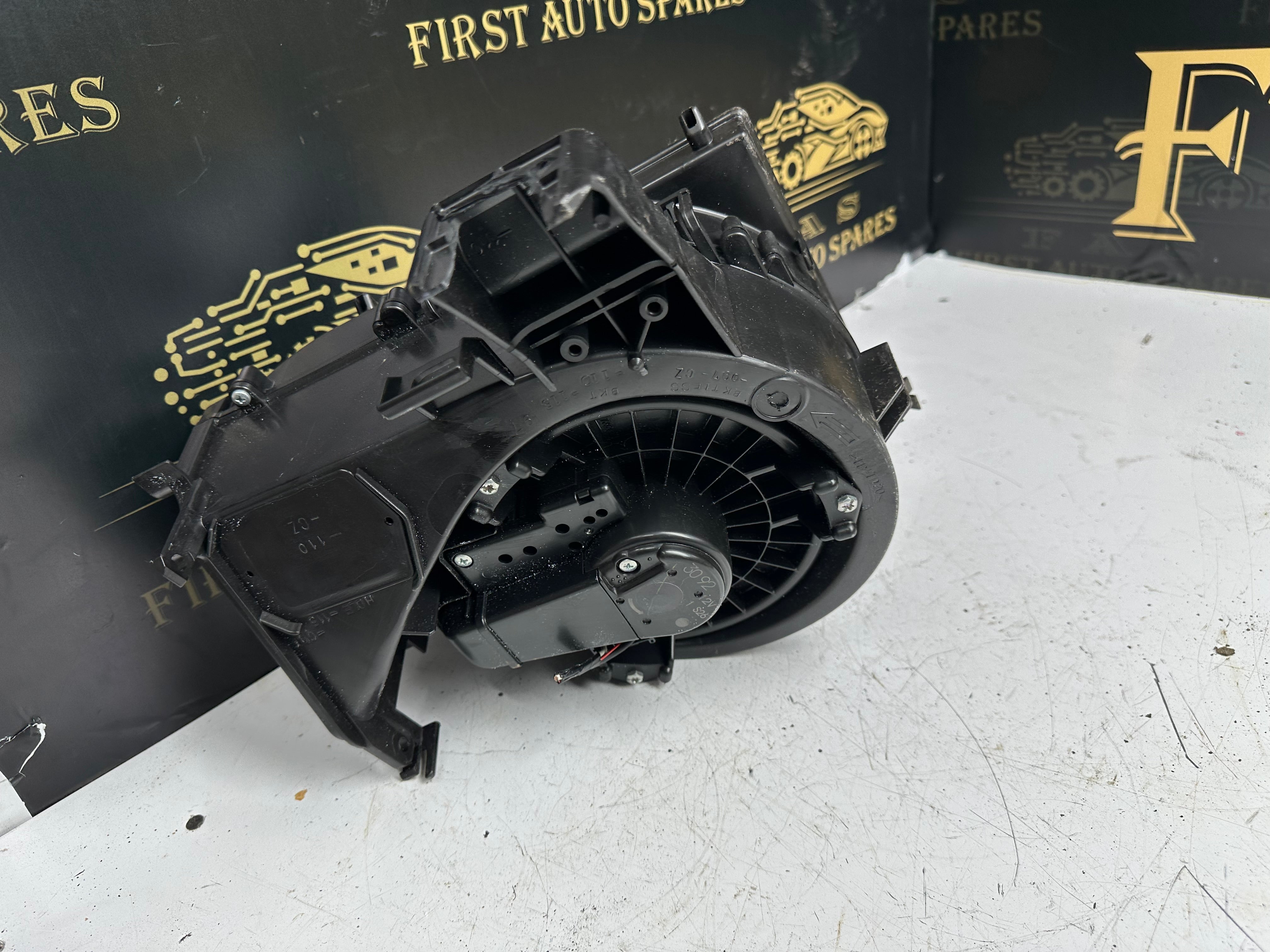 Toyota Yaris Heater Blower Motor (CZ443180-6382) (AC4-006-A)