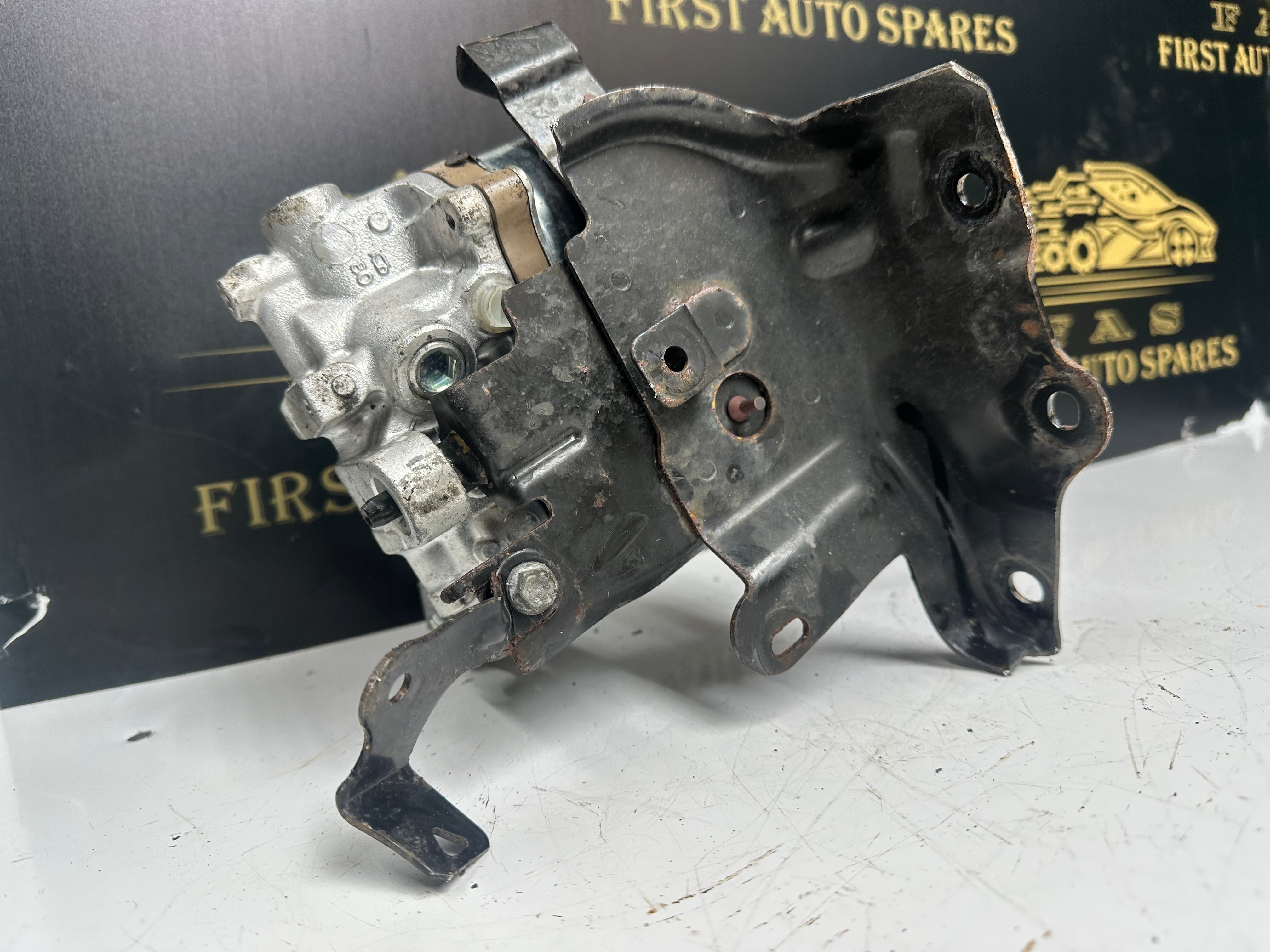 Toyota Auris Anti-lock ABS Brake Booster Pump Actuator (47070-12010)