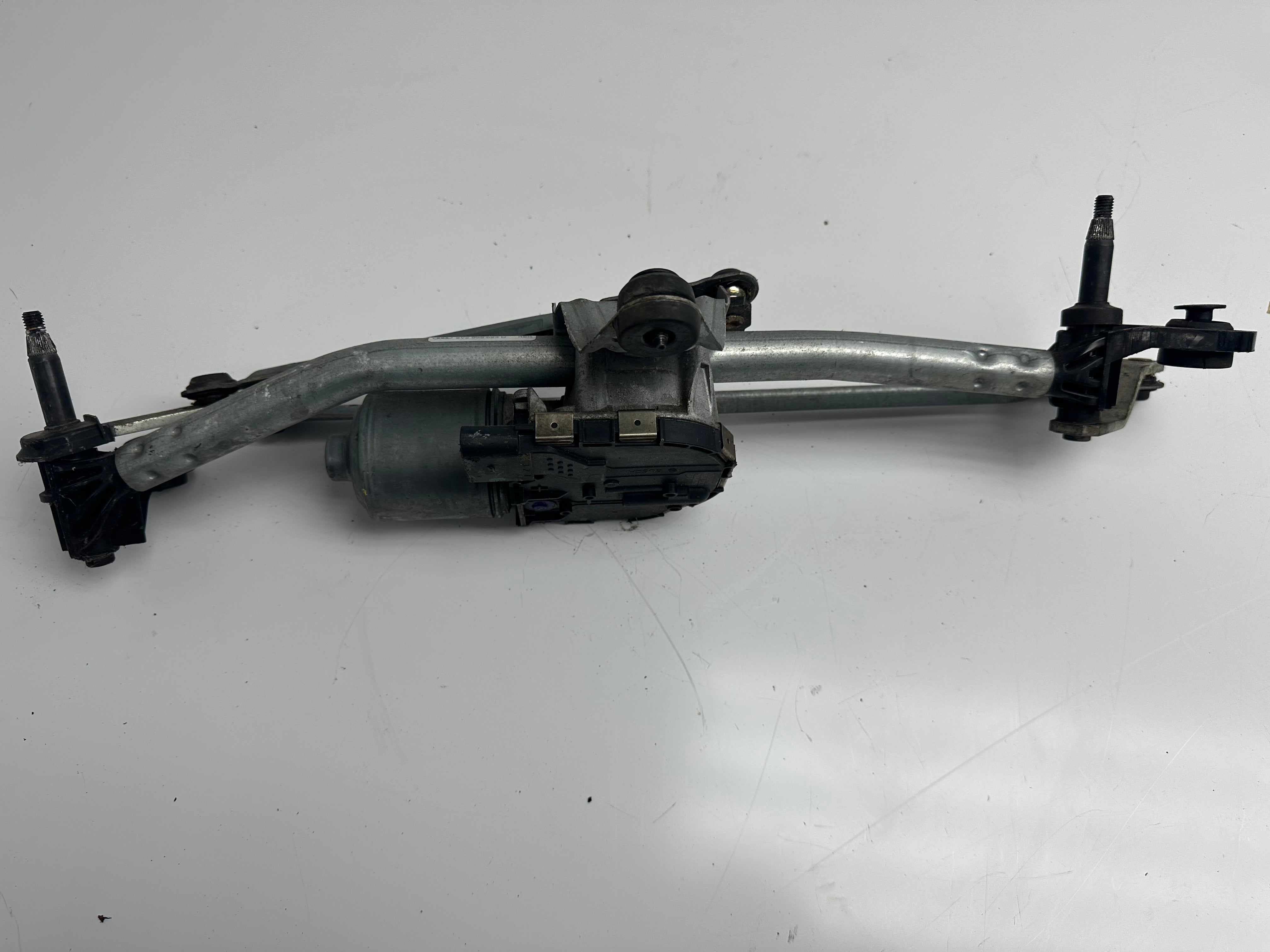 Audi A3 8V 2020 Front Windscreen Wiper Motor & Linkage (8V2955023D)