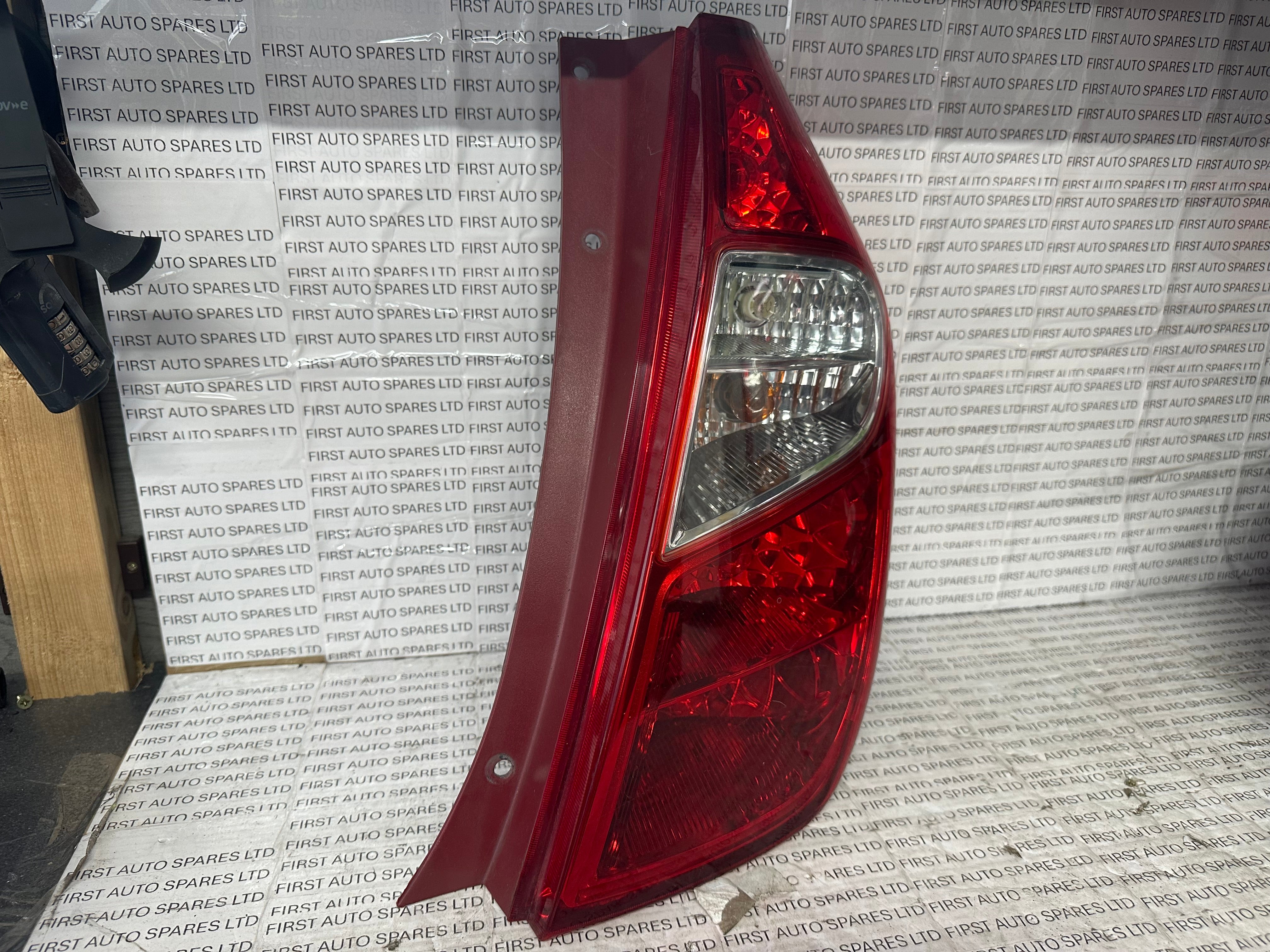 Hyundai i10 Right Rear Tail Light TYC (92402-0X110)