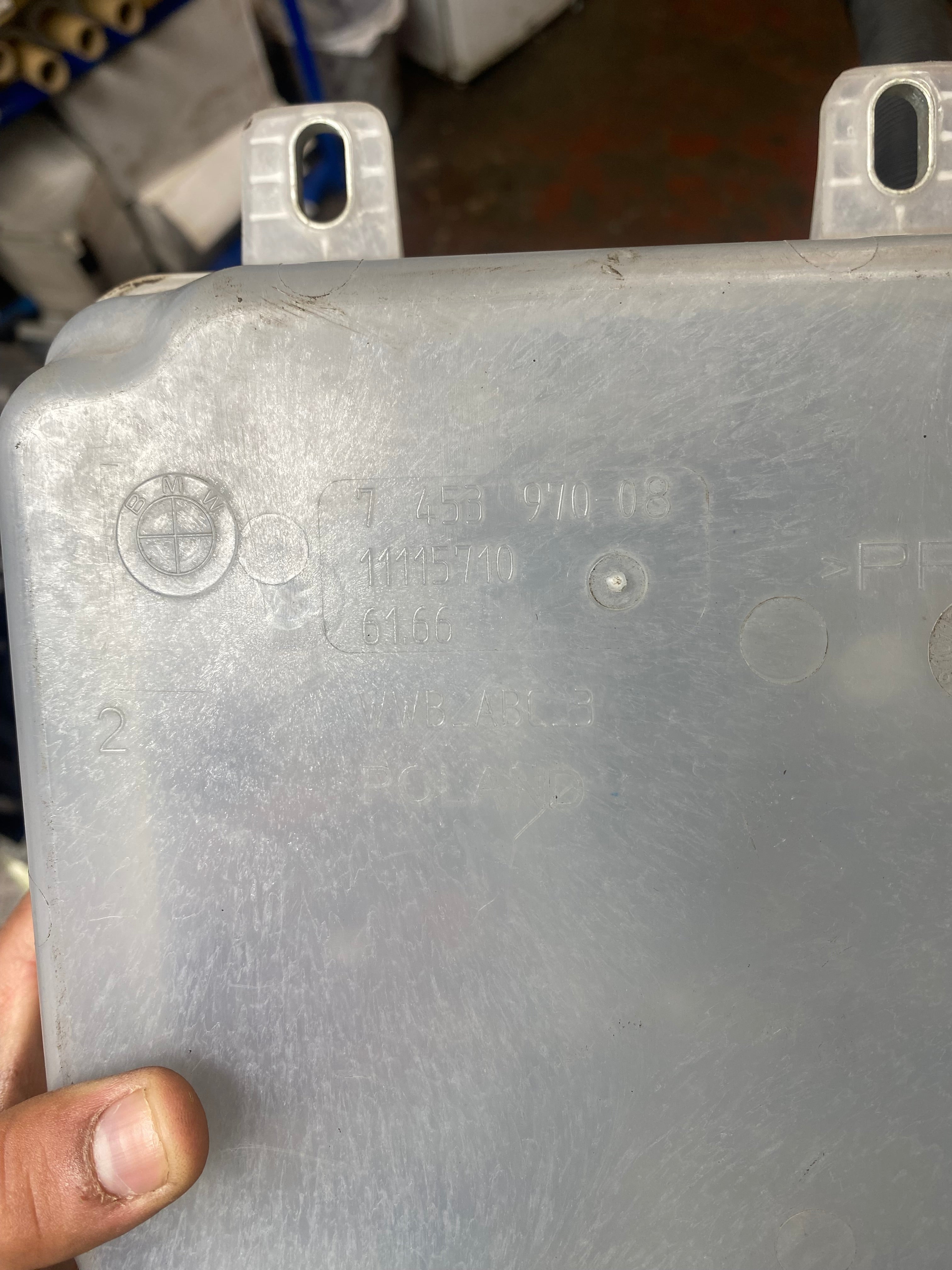 BMW 1 Series F40 Windscreen Washer Fluid Reservoir Bottle 2019–Present (745397008)