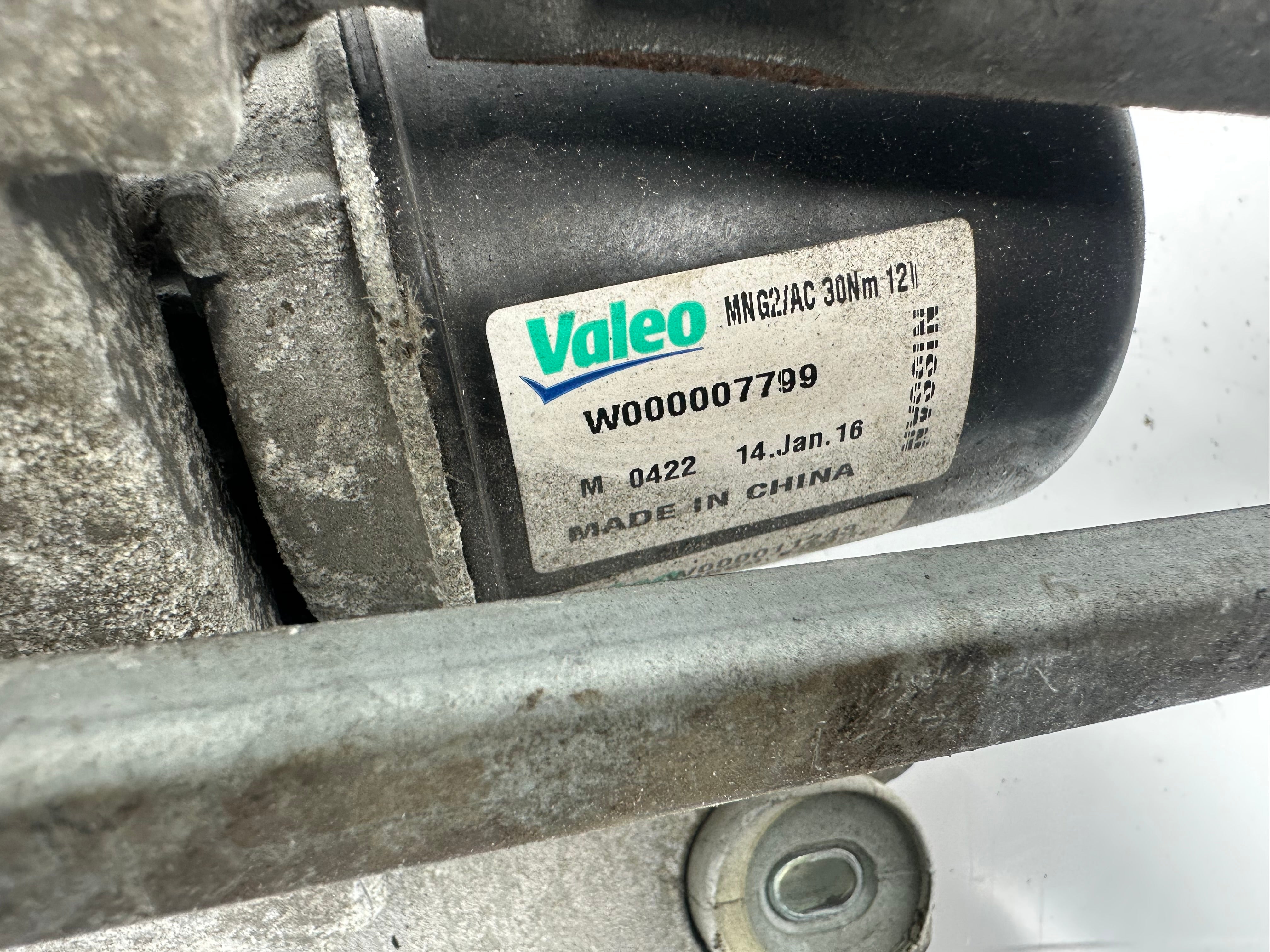 Nissan Juke Front Wiper Motor & Linkage (28800 1KE0C, W0000011243)