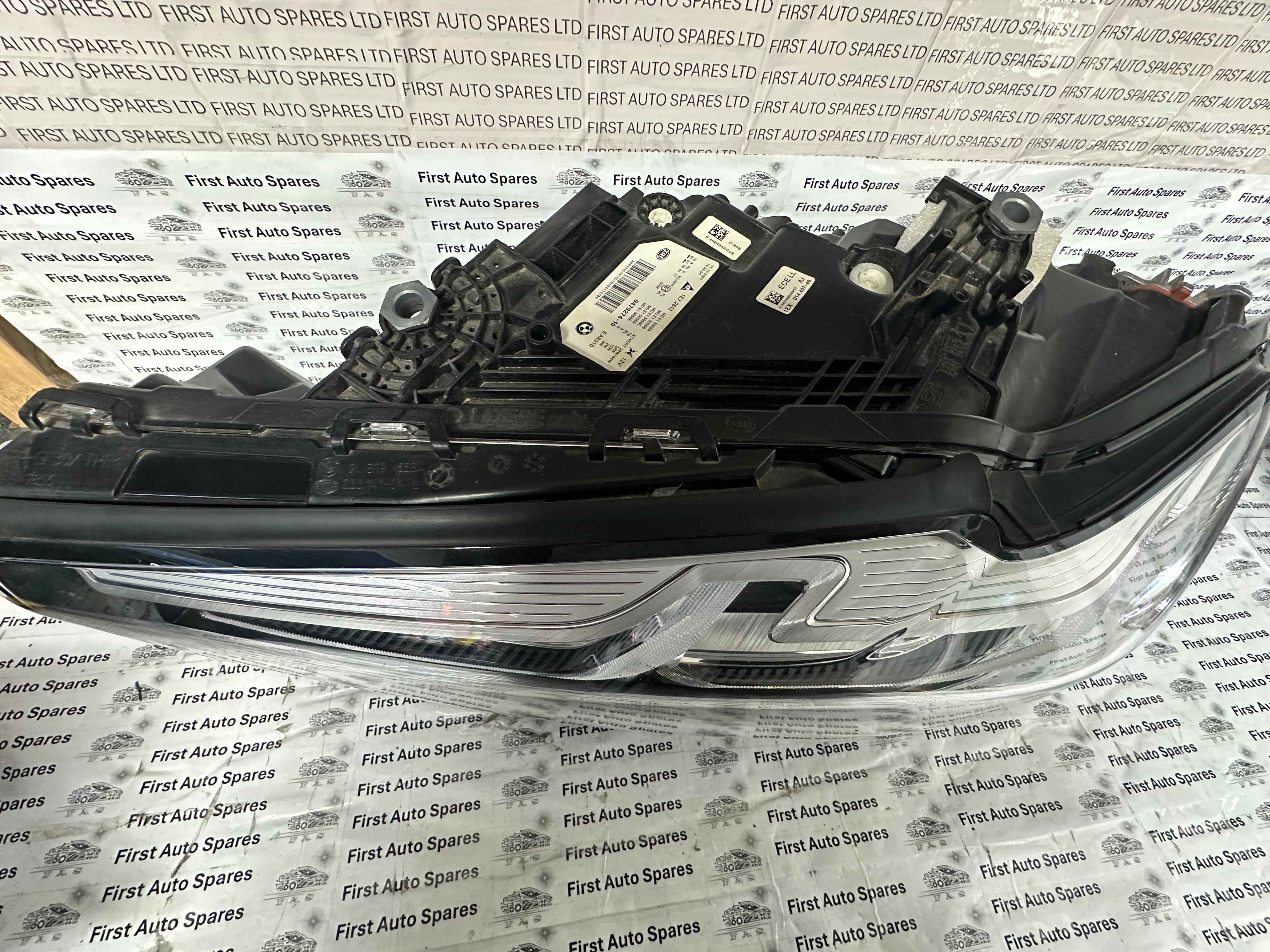 BMW 5 Series G38 G30 Left LED Headlight (9479274-10)