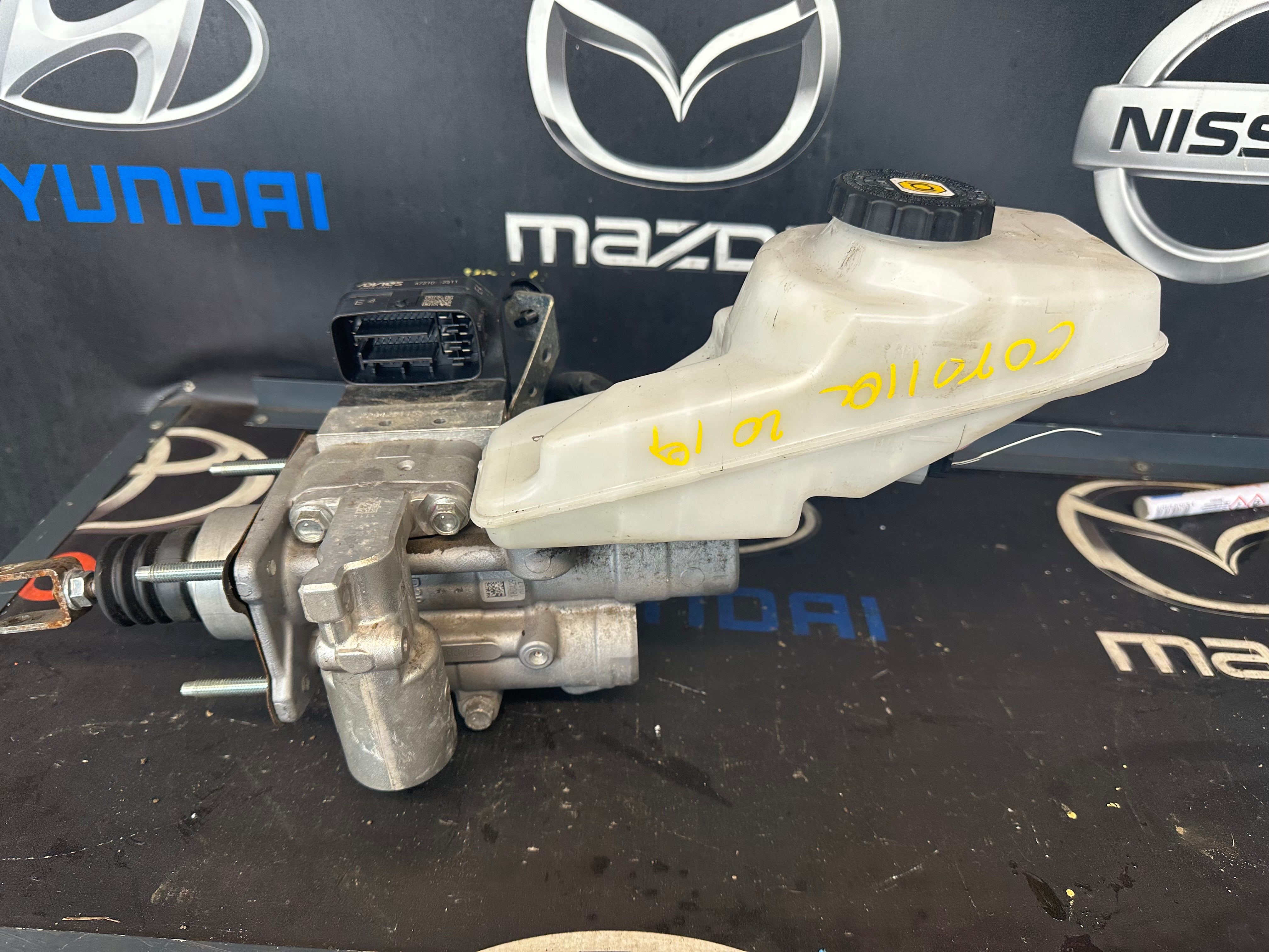 Toyota Corolla 2.0 Hybrid Petrol ABS Pump & Master Cylinder (47210-12511)