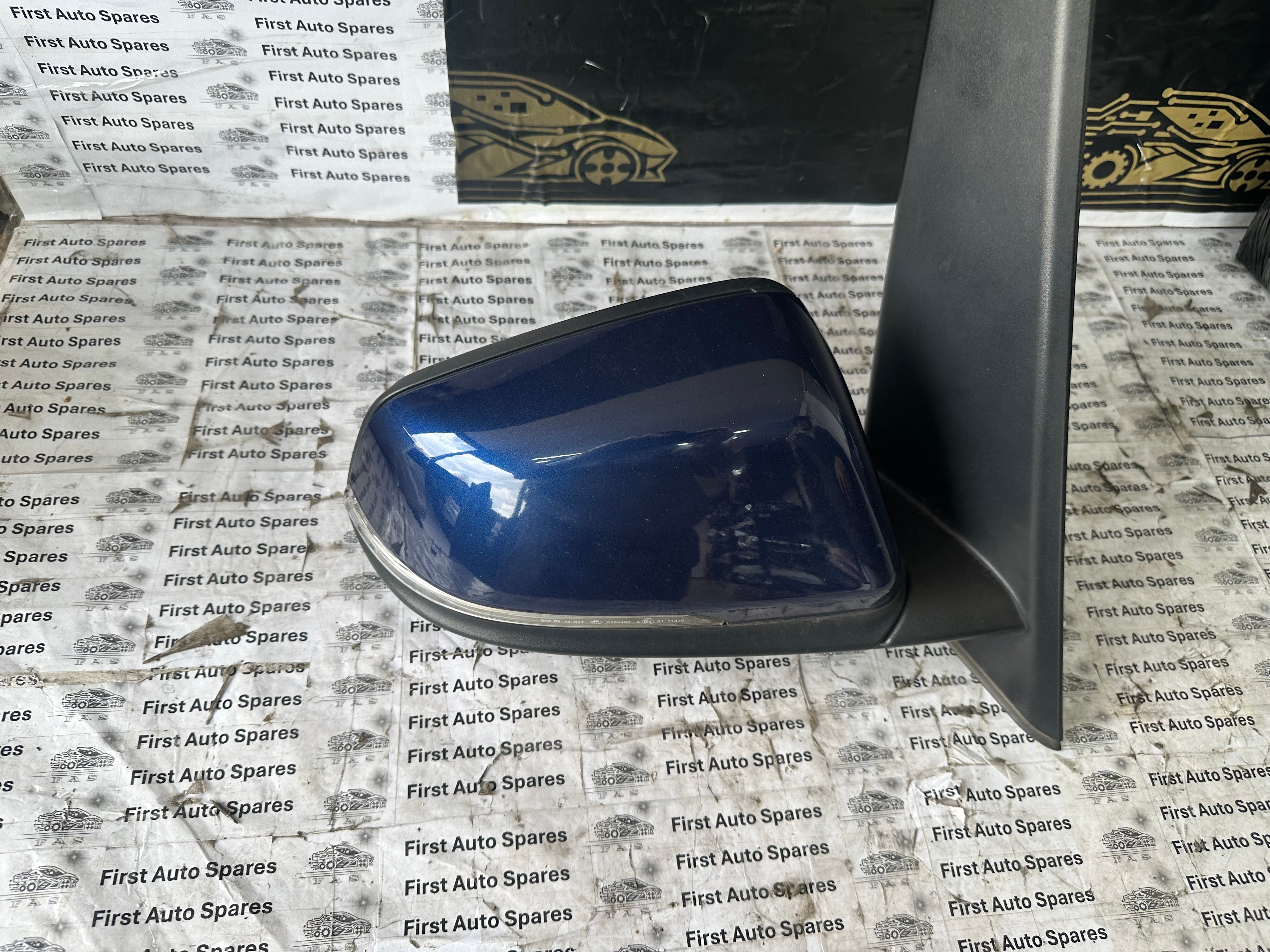 BMW 2 Series F46 2014–2021 Right Wing Mirror 5-Pin Plug C10 (233656066)