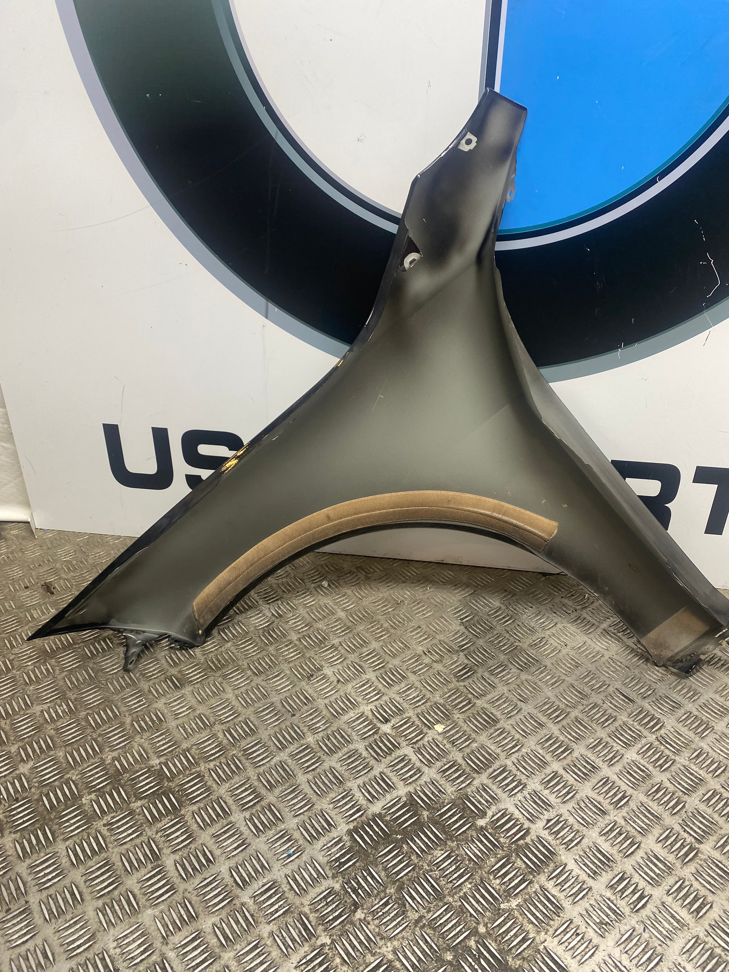 BMW 1 Series F40 Front Driver Fender Wing – 2019–Present (Dent Marked In Yellow)