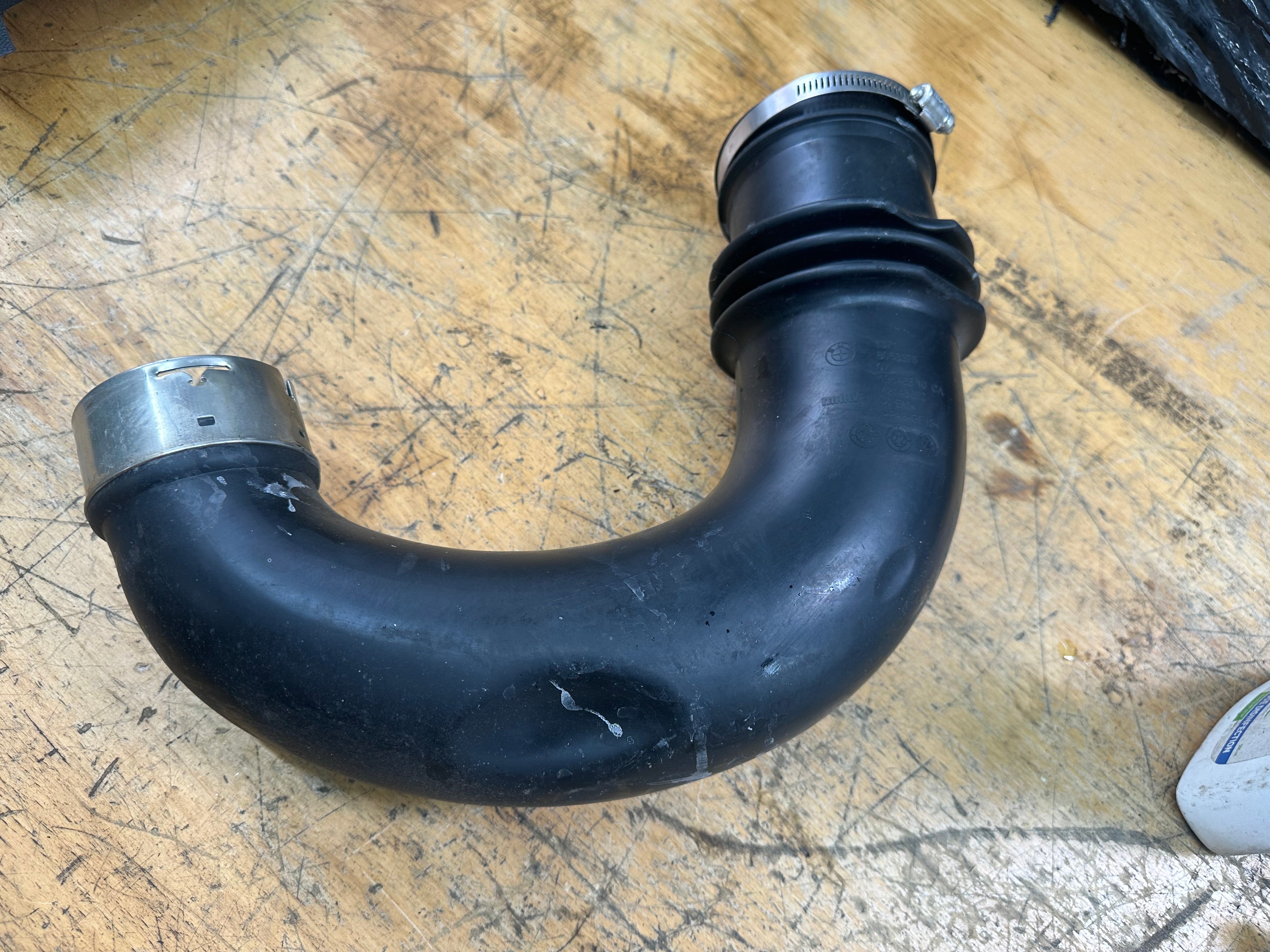 BMW X3 Series F97 F98 Air Intake Pipe Filtered Hose (8053375)