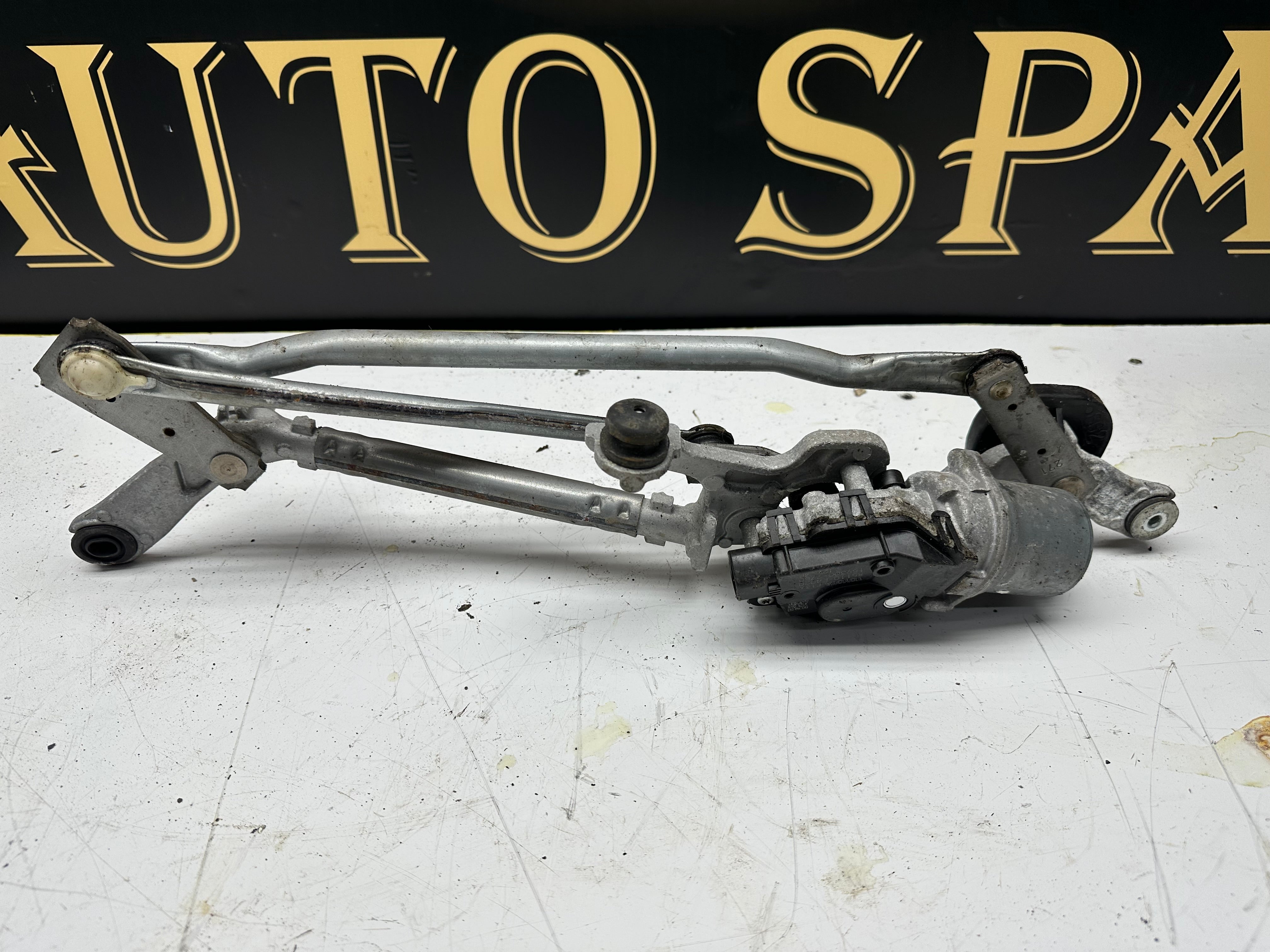 Toyota C-HR 2016-2023 Wiper Motor & Linkage (85110-F4020) (159300-7750)
