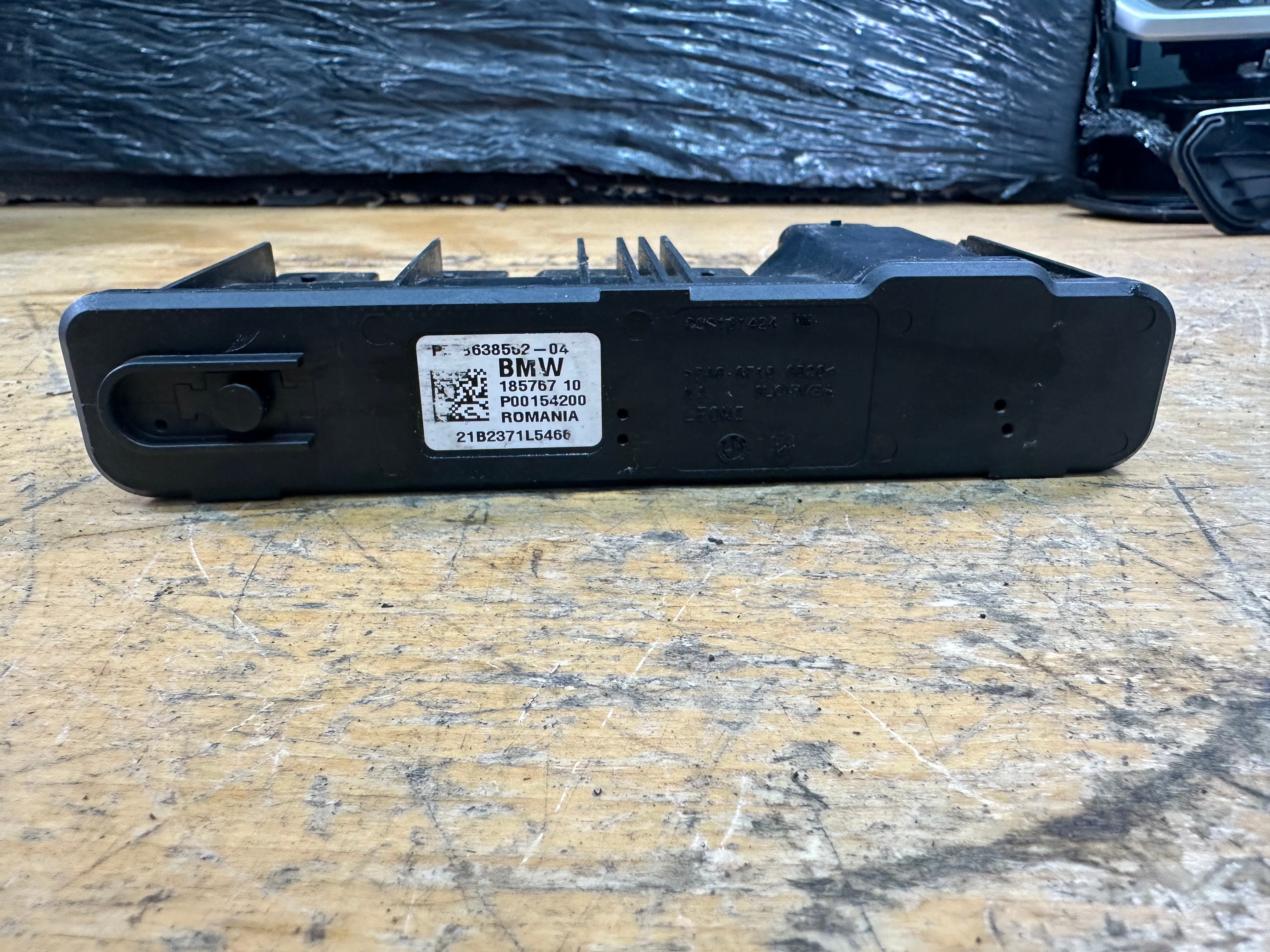 BMW 3 Series F30 Integrated Power Supply Control Module (8638551-04)