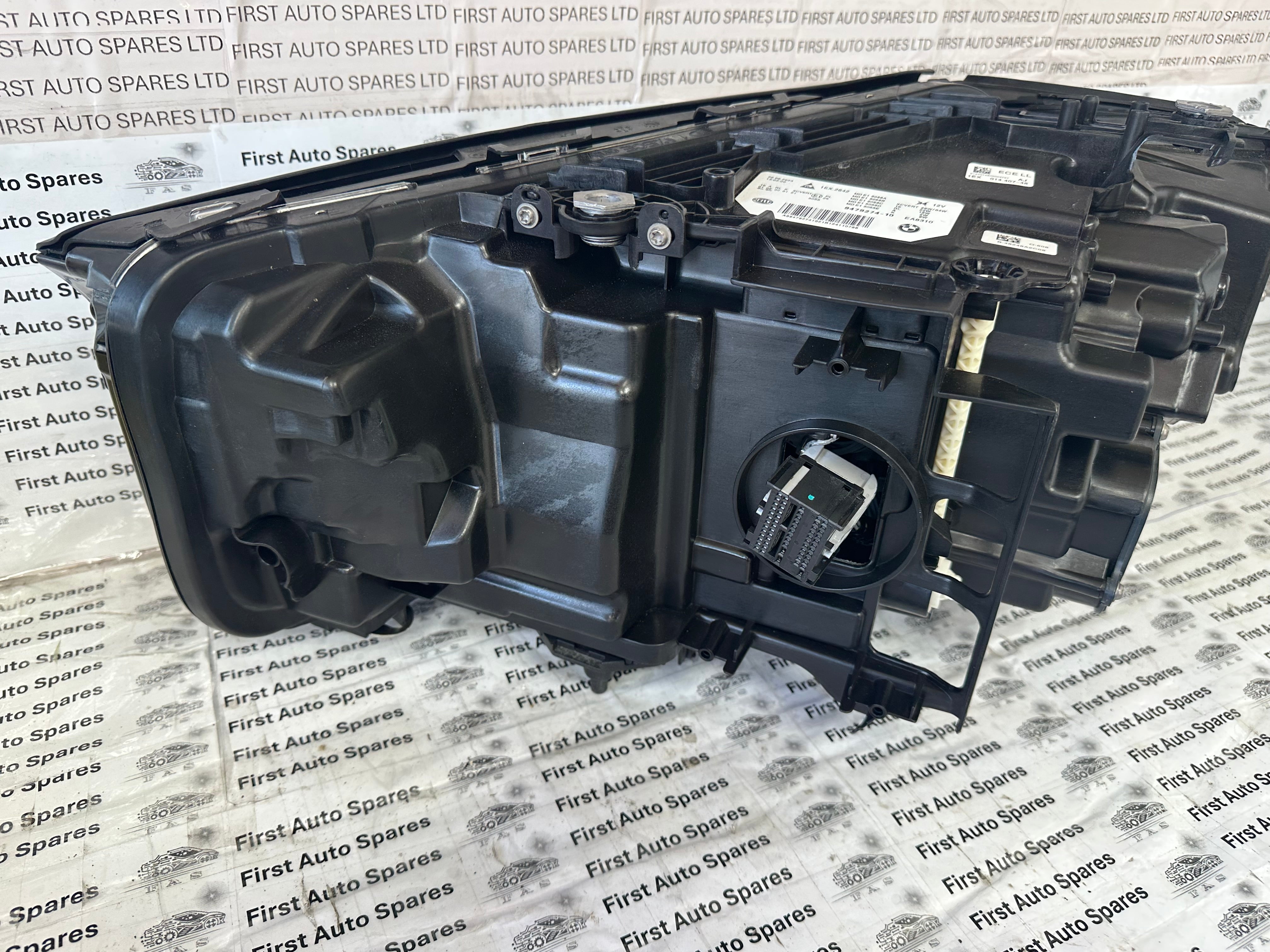 BMW 5 Series G38 G30 LED Right Headlight (9479274-10)