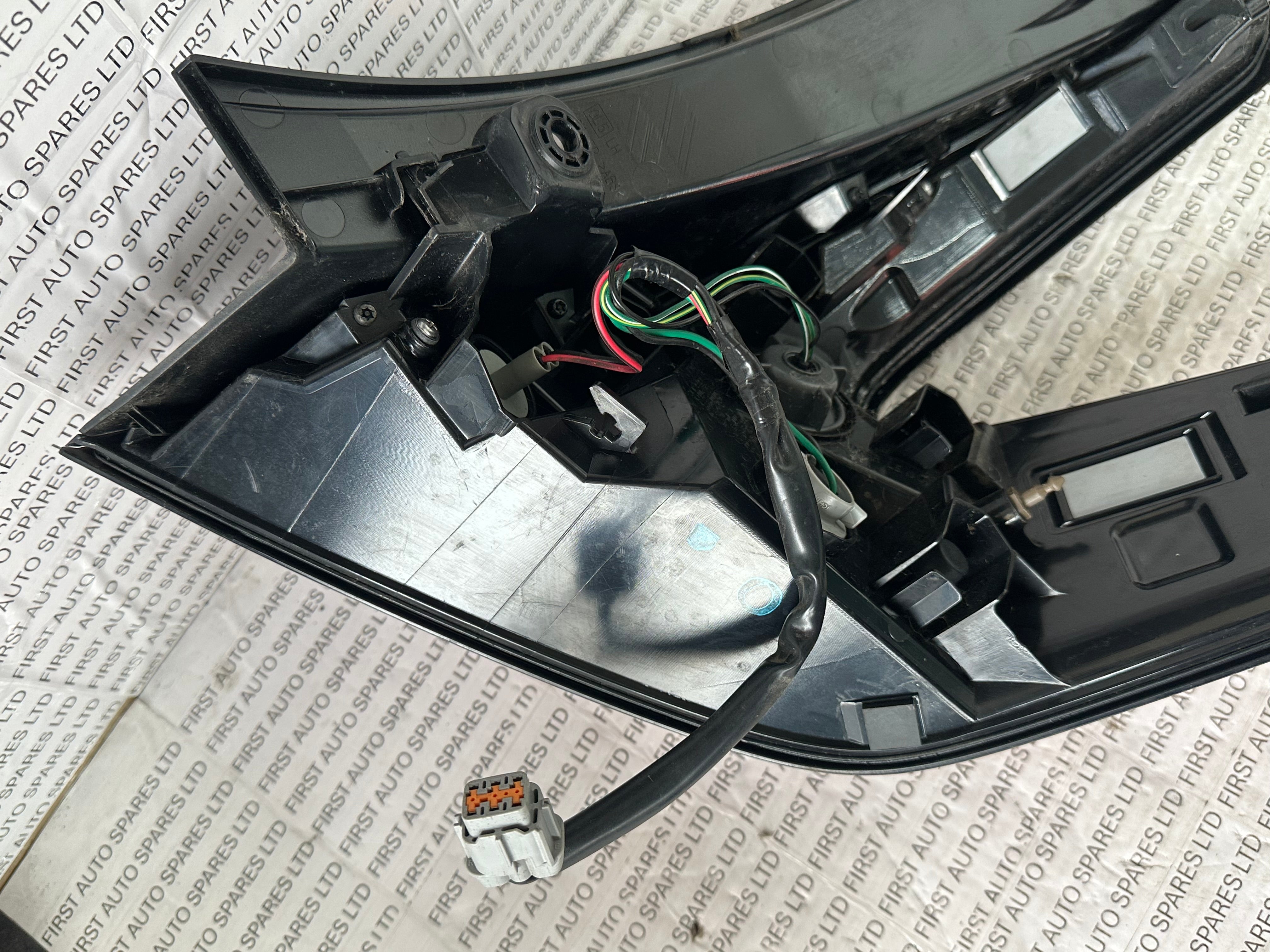 Nissan Leaf 2021 Left Rear Tail Light (26555-5SH1A)