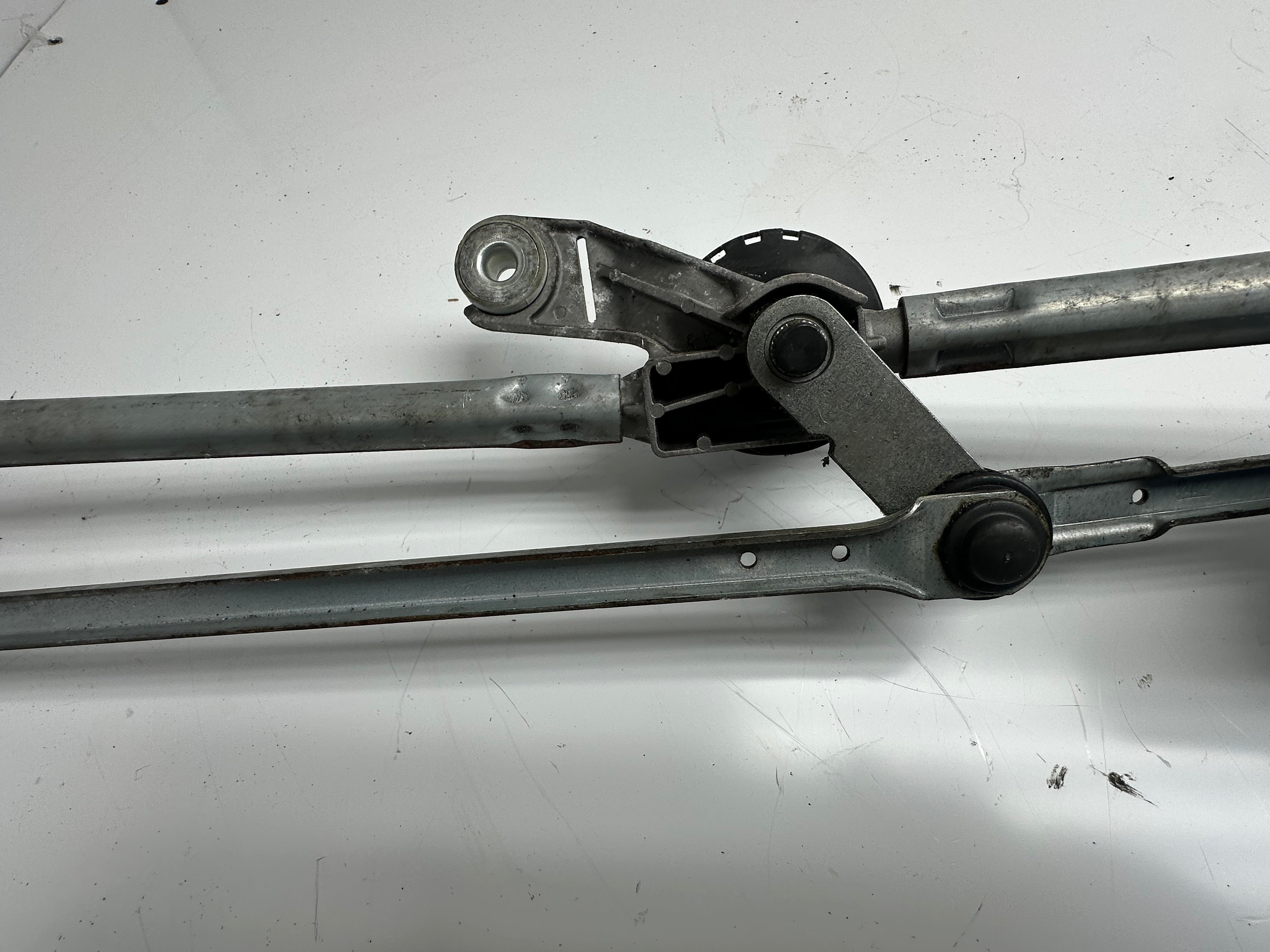 Nissan Juke Front Wiper Motor & Linkage (28800 1KE0C), (W000007799)