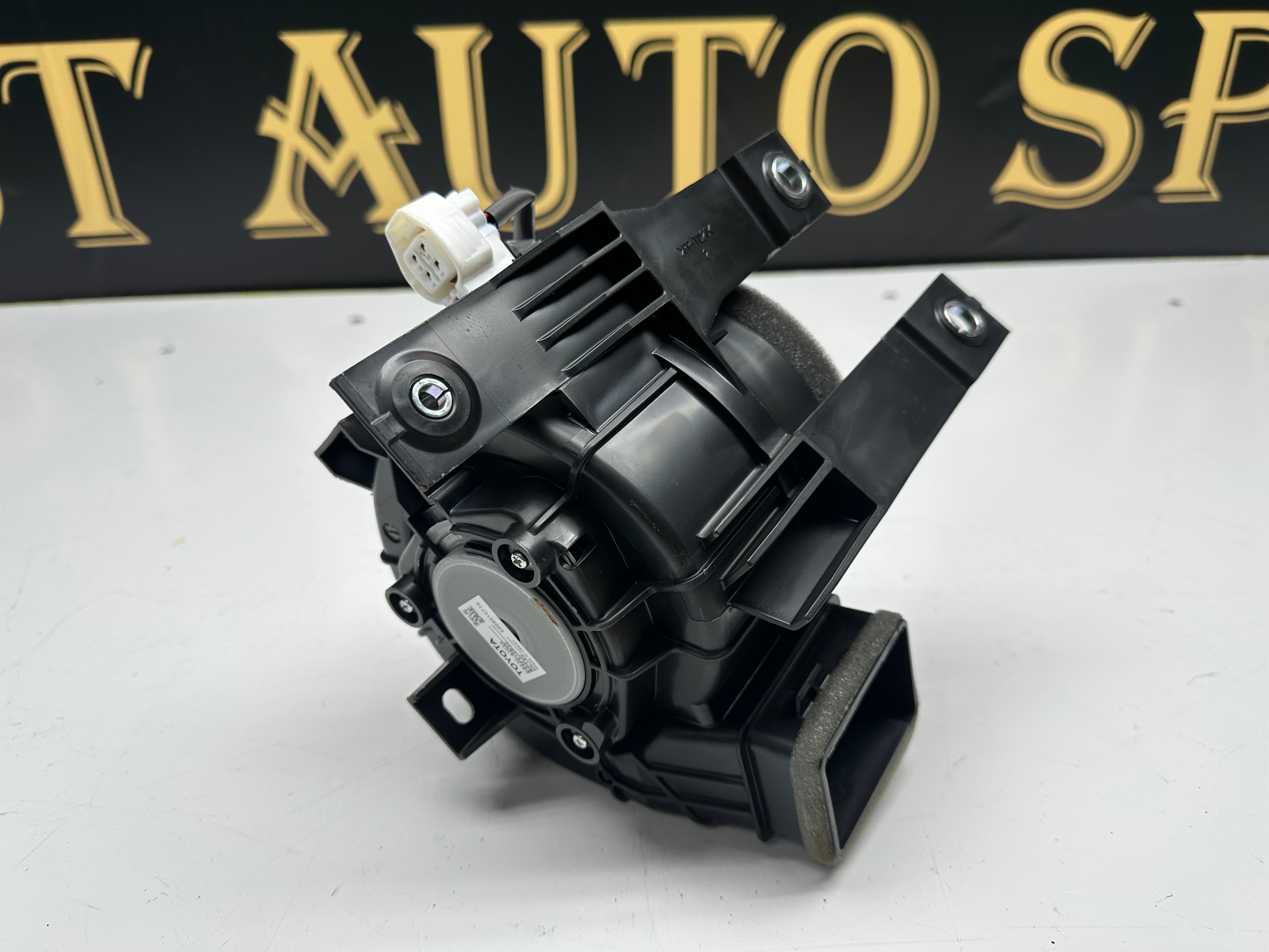 Toyota Prius 2017 Battery Cooling Fan Blower Motor (G9230-47050) (BASF510B20) (2204010779)