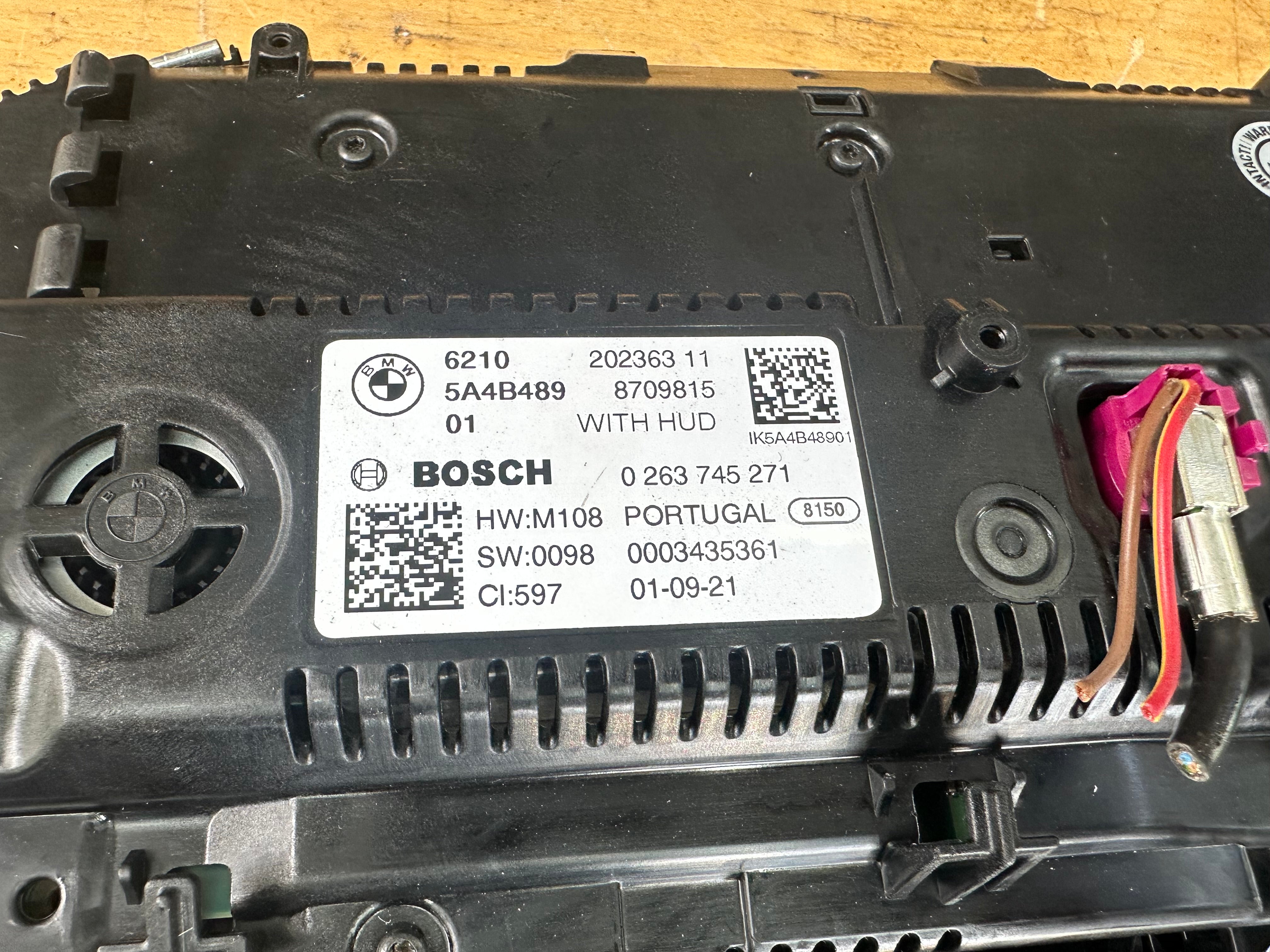 BMW G Series Instrument Cluster Speedometer with HUD (5A4B489) (8709815)