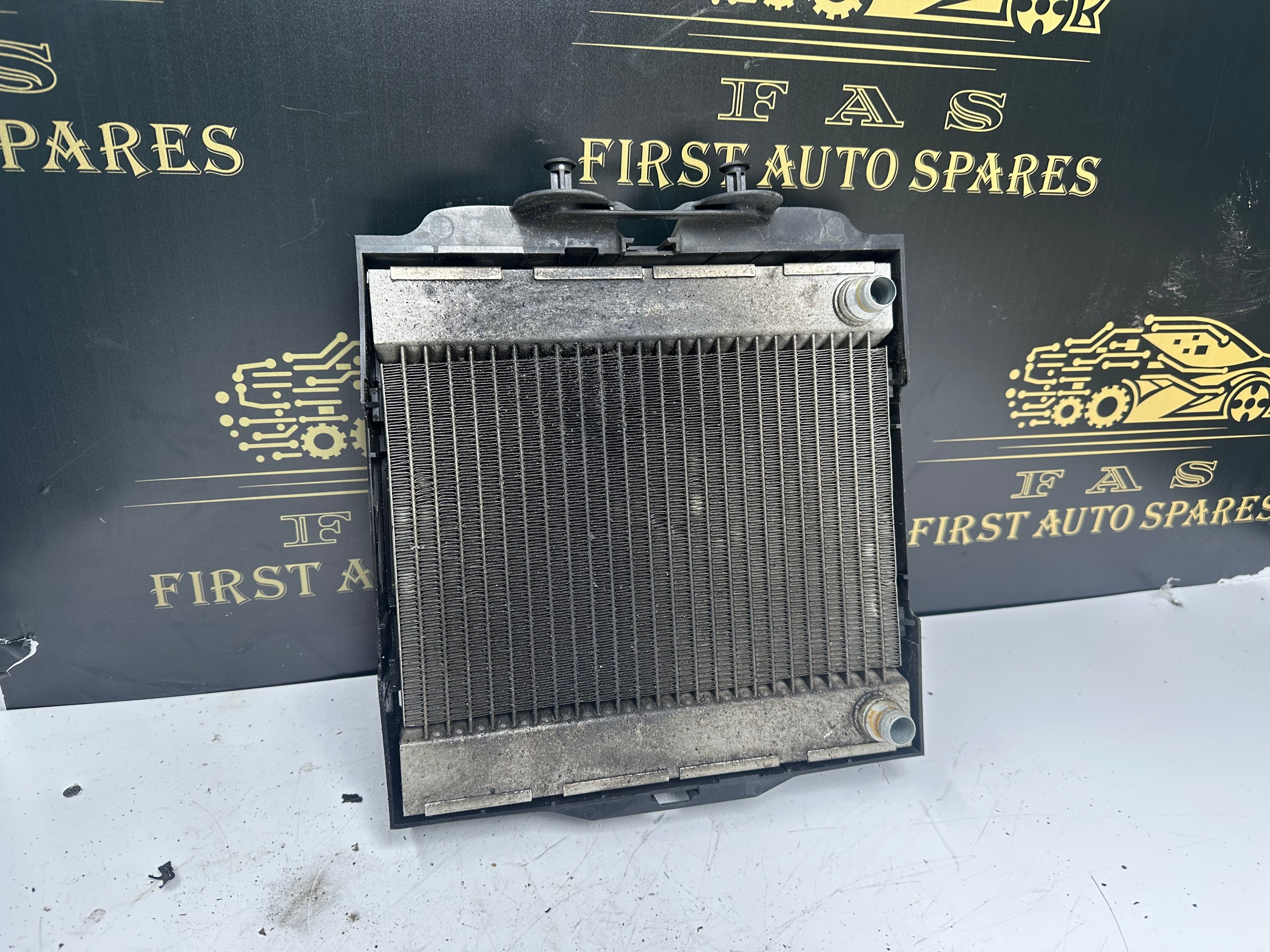 BMW F10 F01 N55 Auxiliary Water Cooler Radiator (1711 7806190-03)