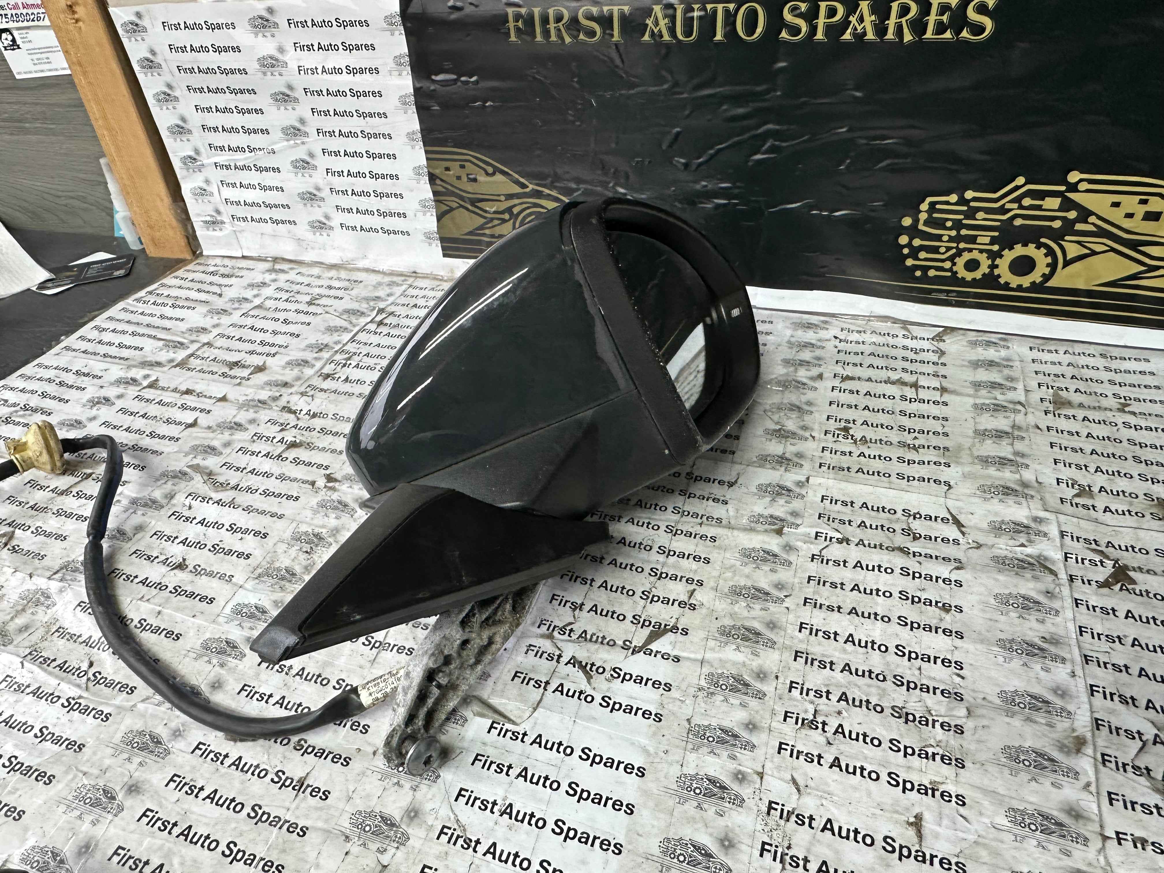 Volkswagen Golf MK7.5 2013–2017 Right Driver’s O/S Wing Mirror