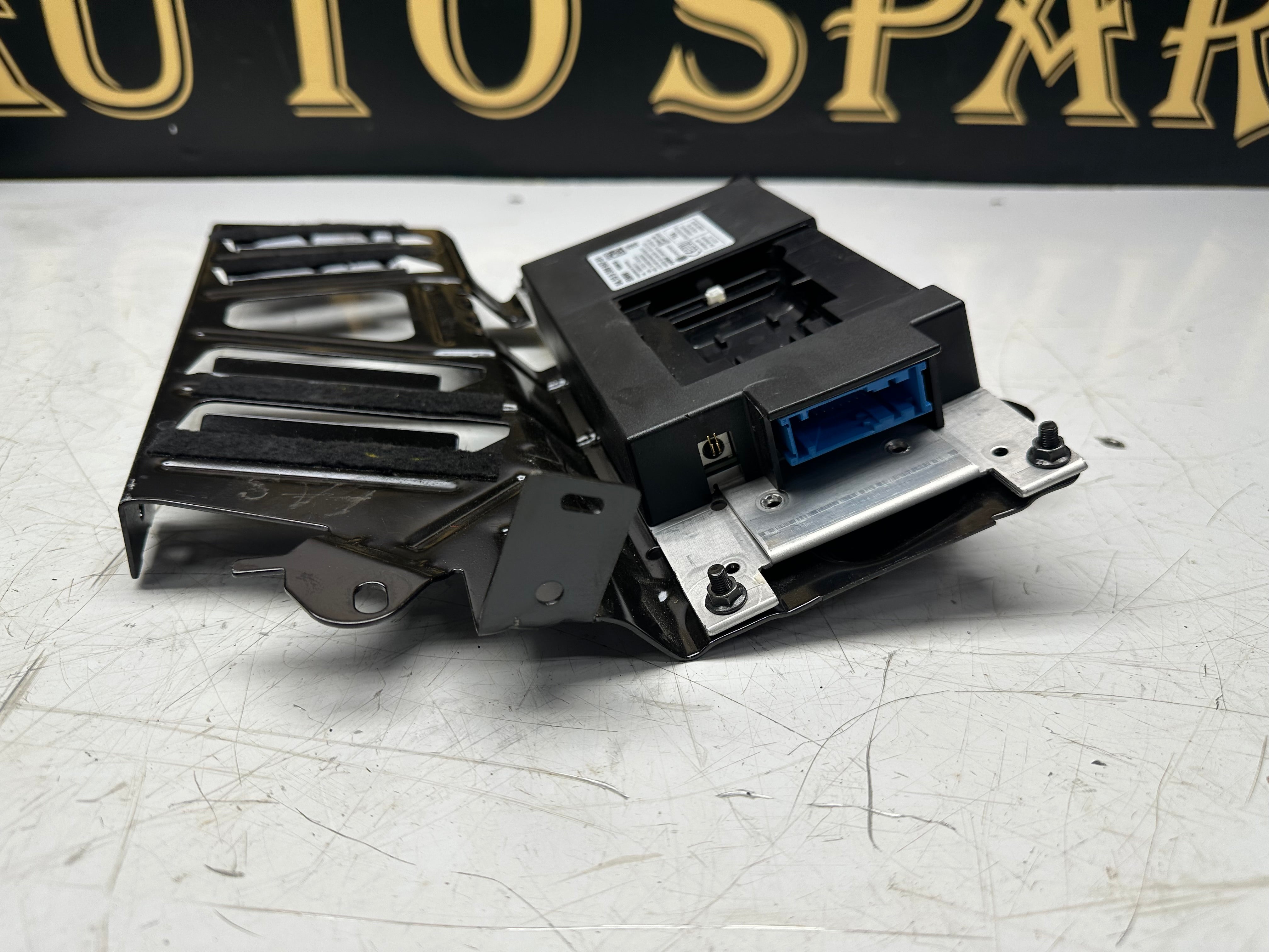 BMW 2015 Telematics - Telephone Control Module (9389657-01) (84.10 9389657-01)