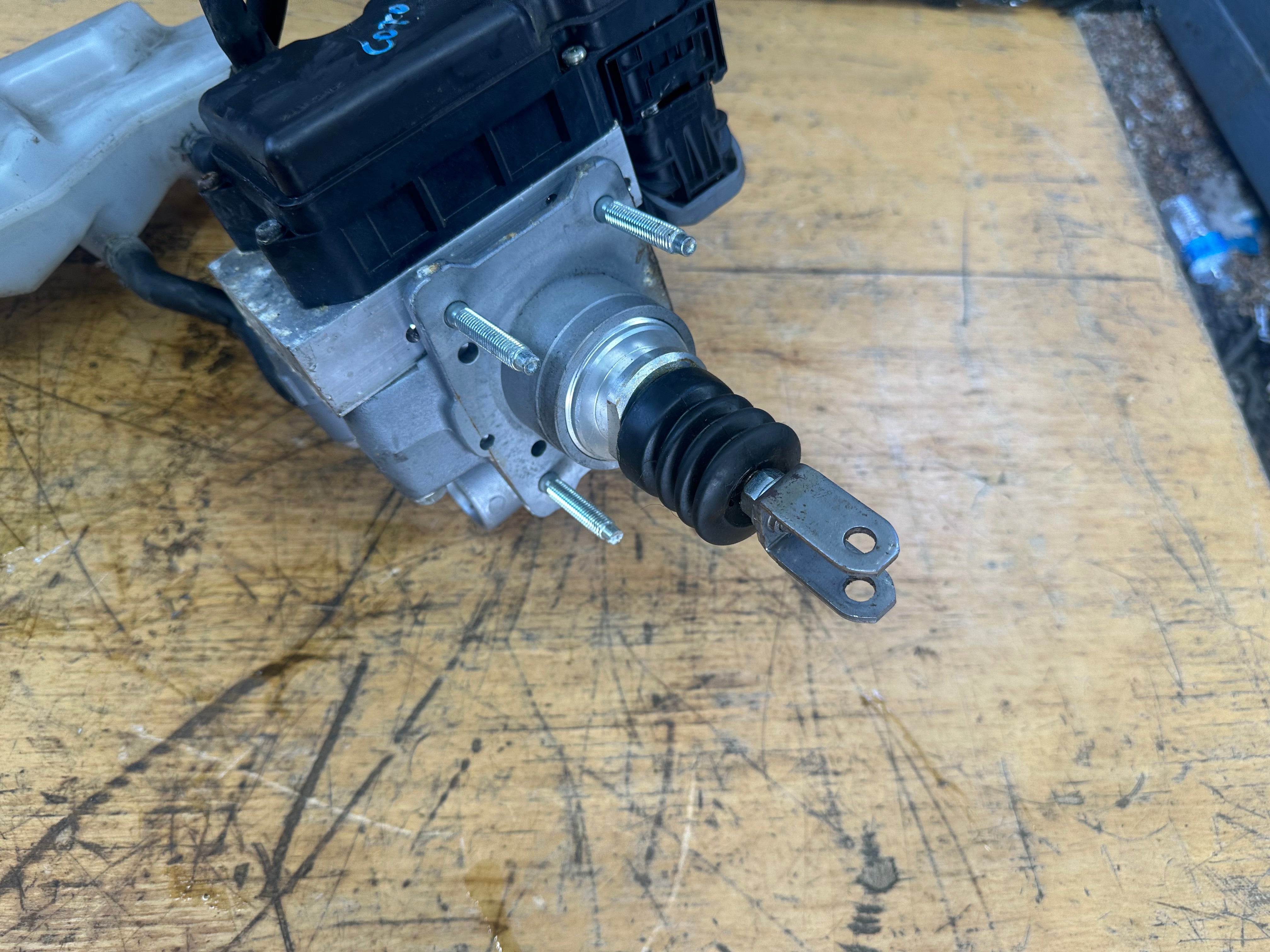 Toyota Corolla 2020 Brake Servo Booster (47210-12510) (47270-47040)